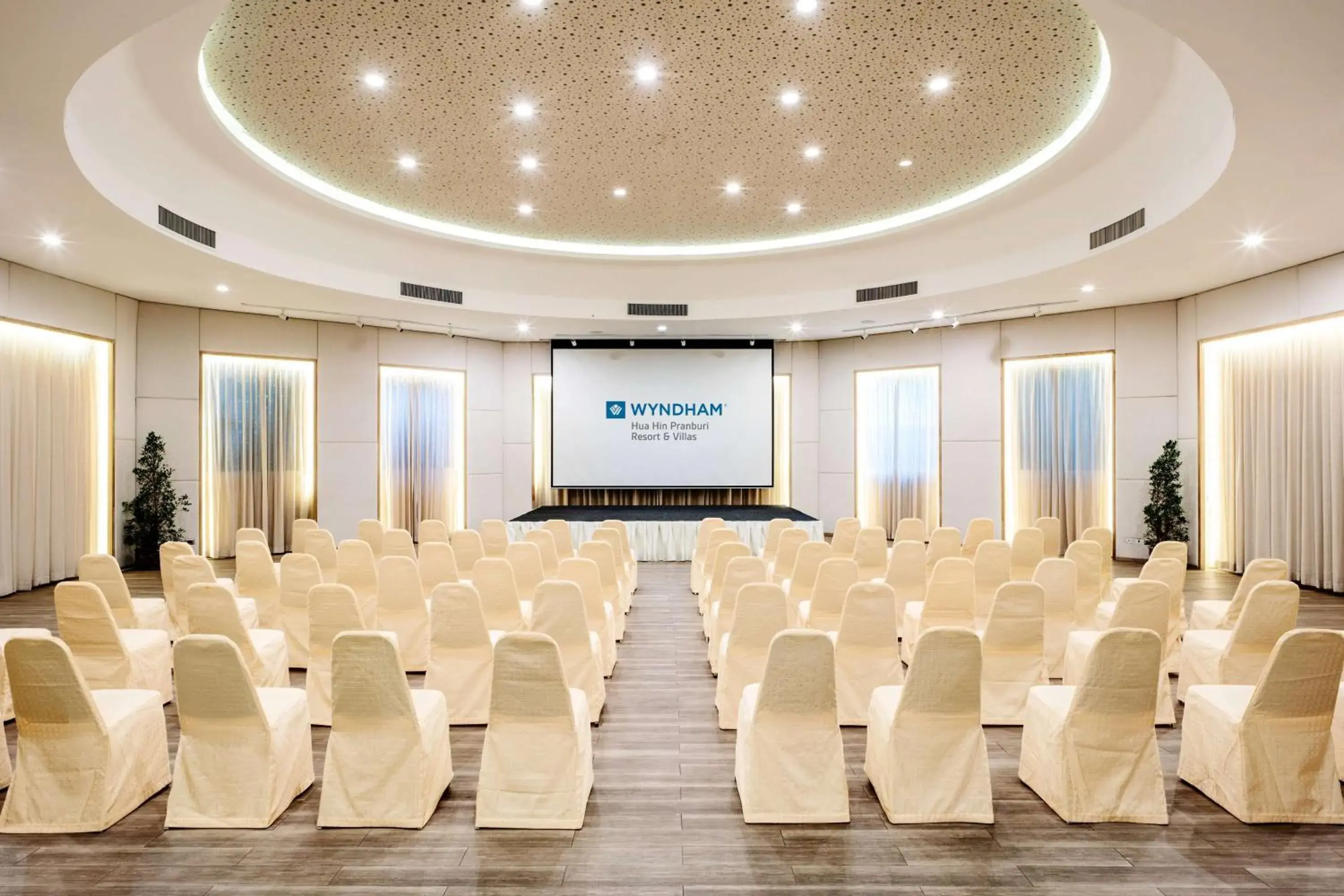Meeting/conference room in Wyndham Hua Hin Pranburi Resort & Villas