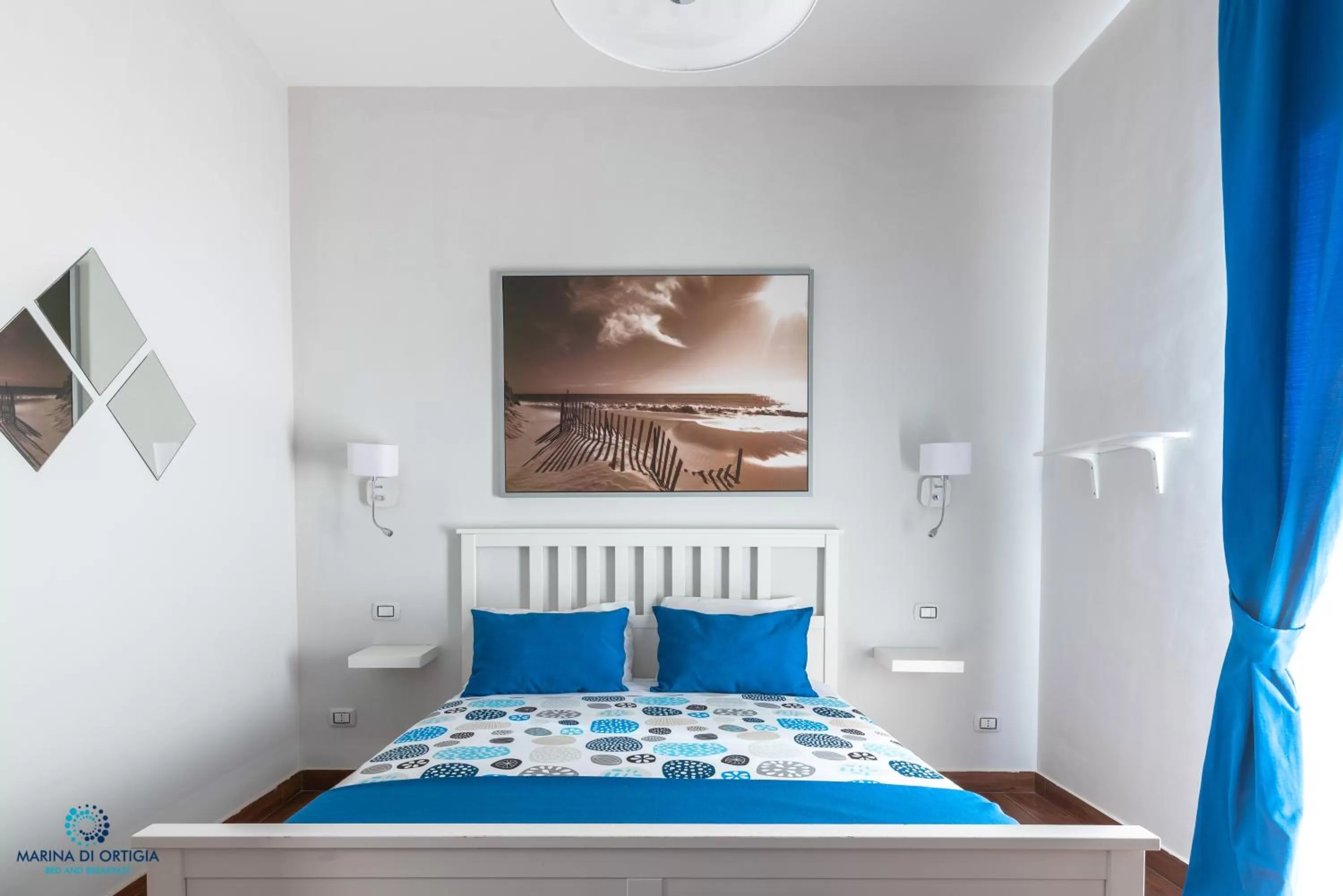 Bed in B&B Marina di Ortigia