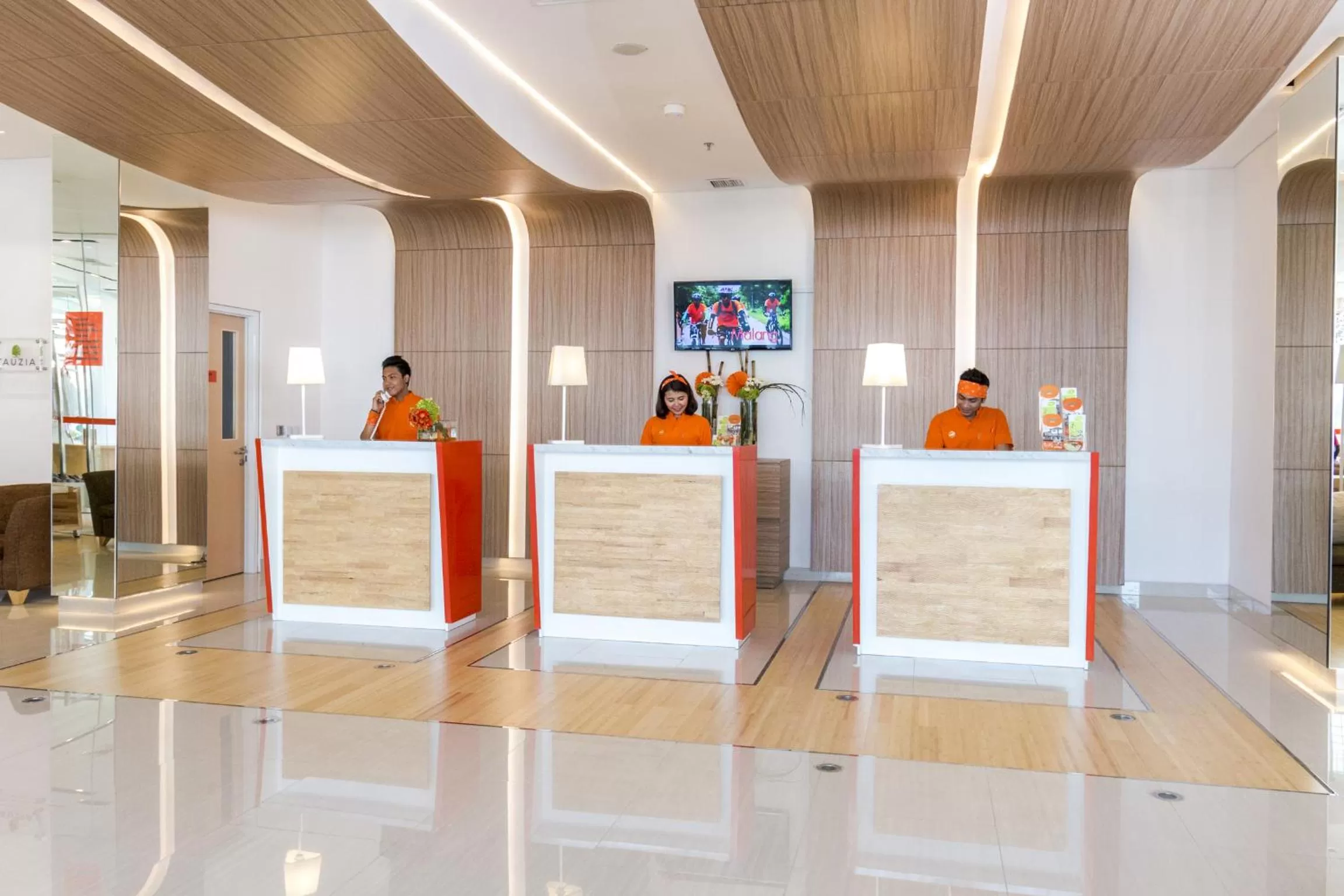 Lobby or reception in HARRIS Hotel and Conventions Denpasar Bali