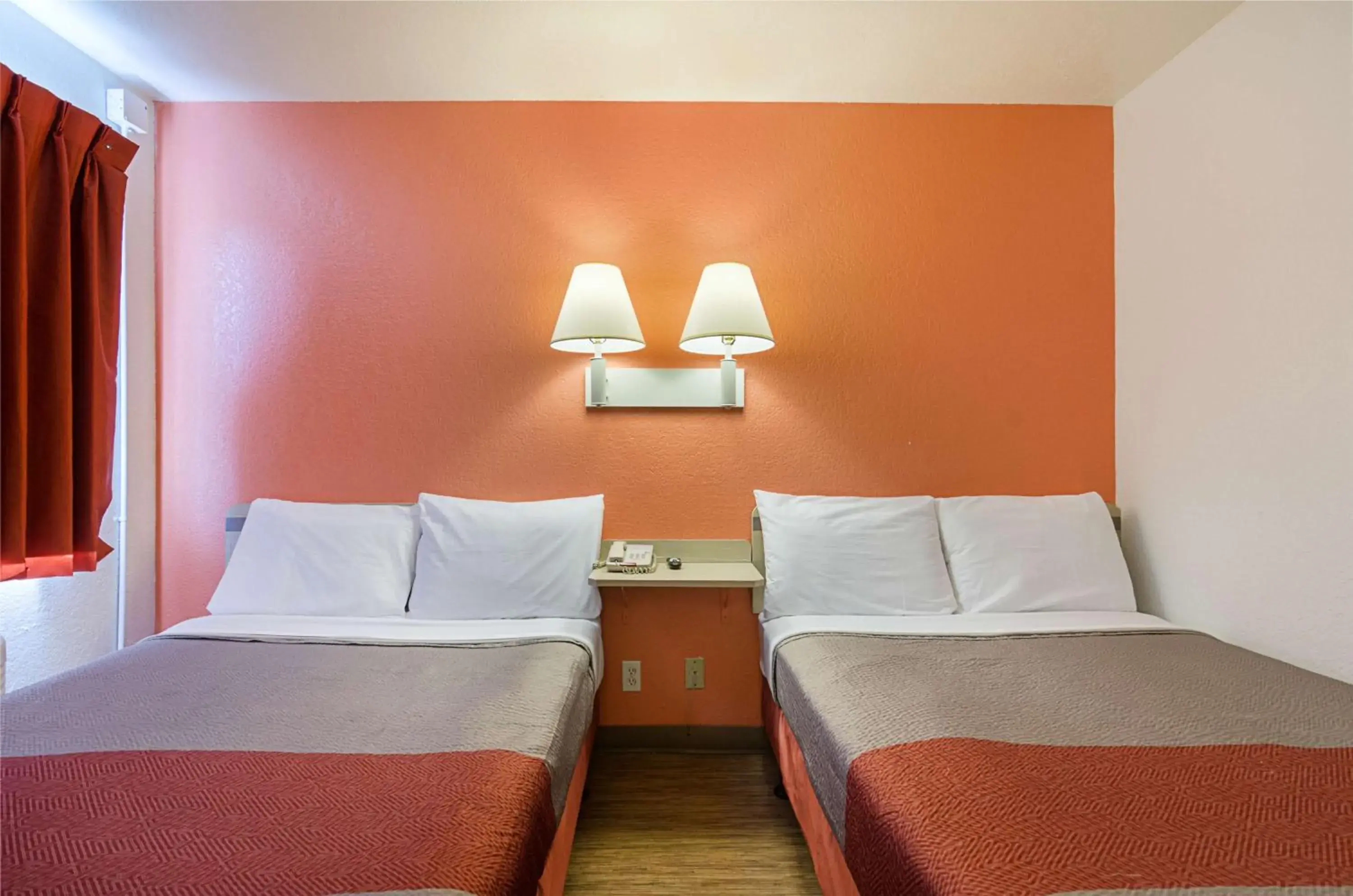 Photo of the whole room, Bed in Motel 6-Topeka, KS - Northwest