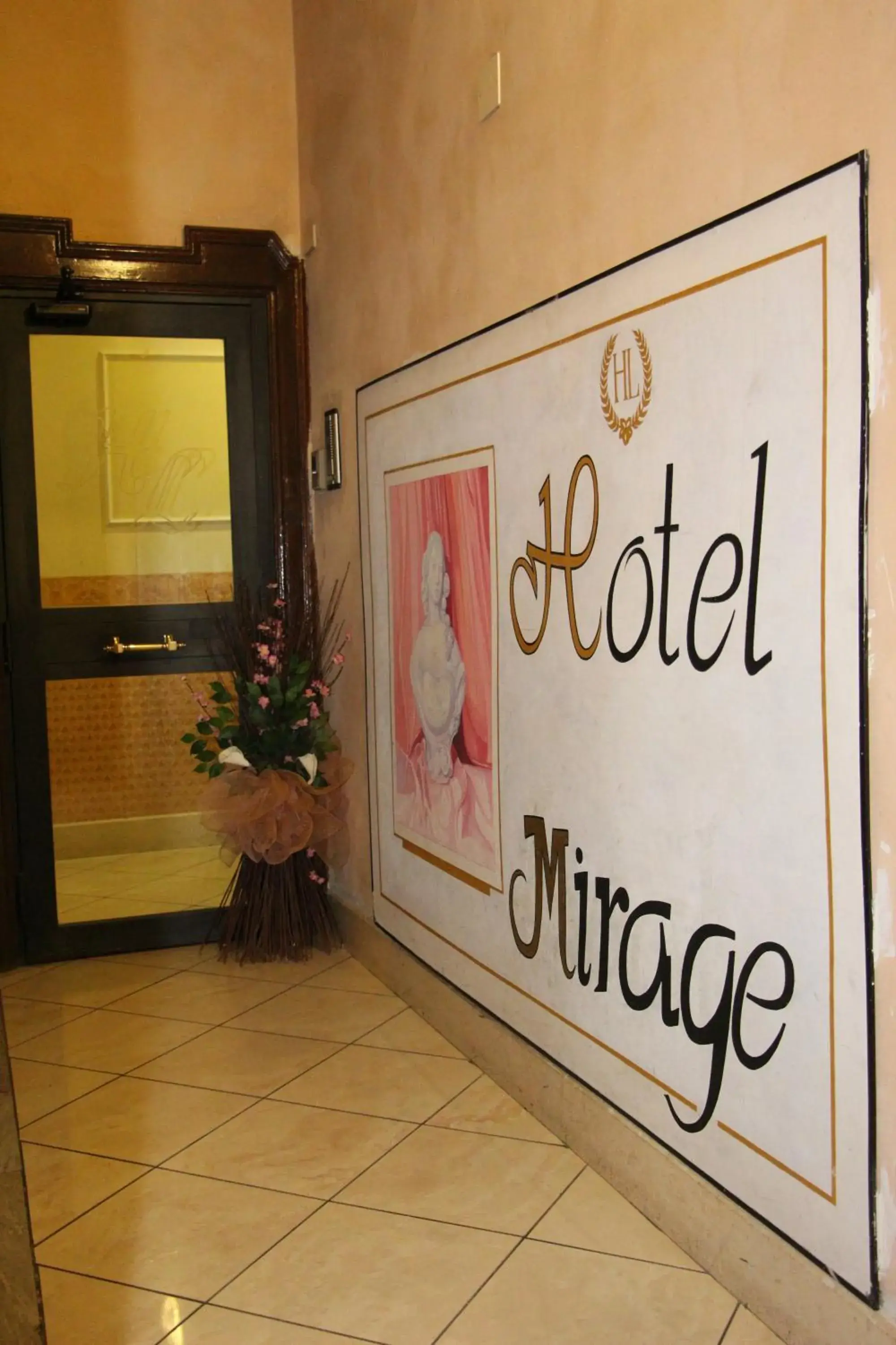 Decorative detail in Hotel Mirage