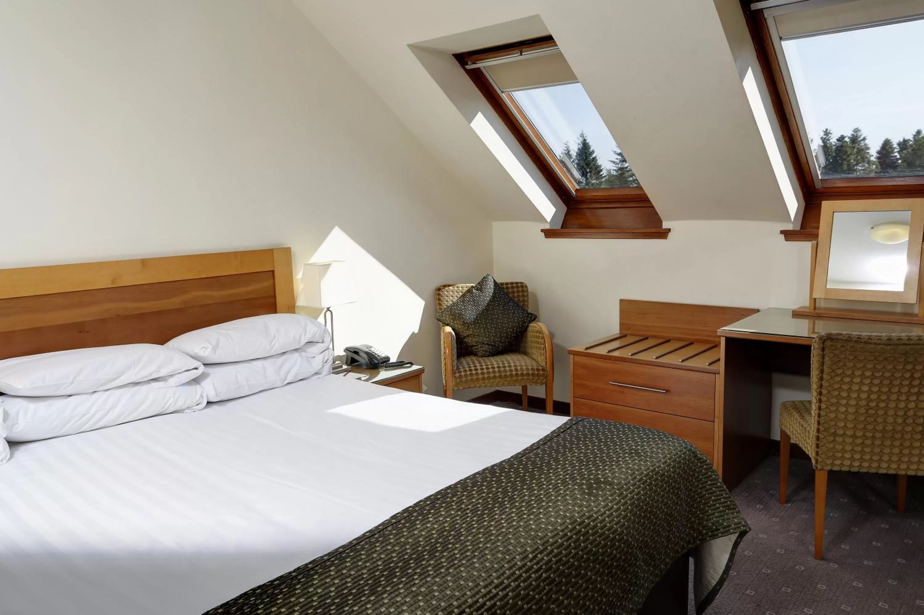 Photo of the whole room, Bed in Best Western Balgeddie House Hotel