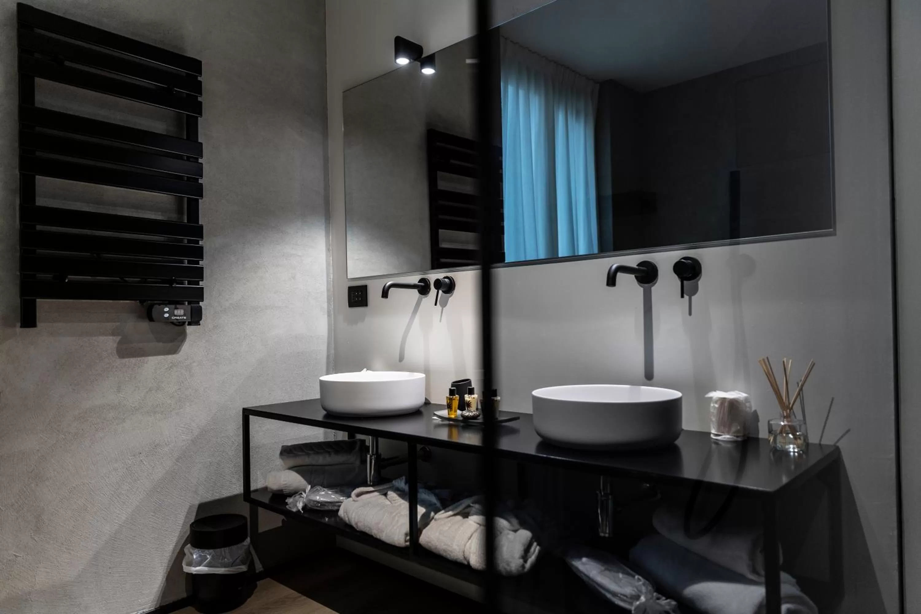 Bathroom in Corso 84 Luxury Suites