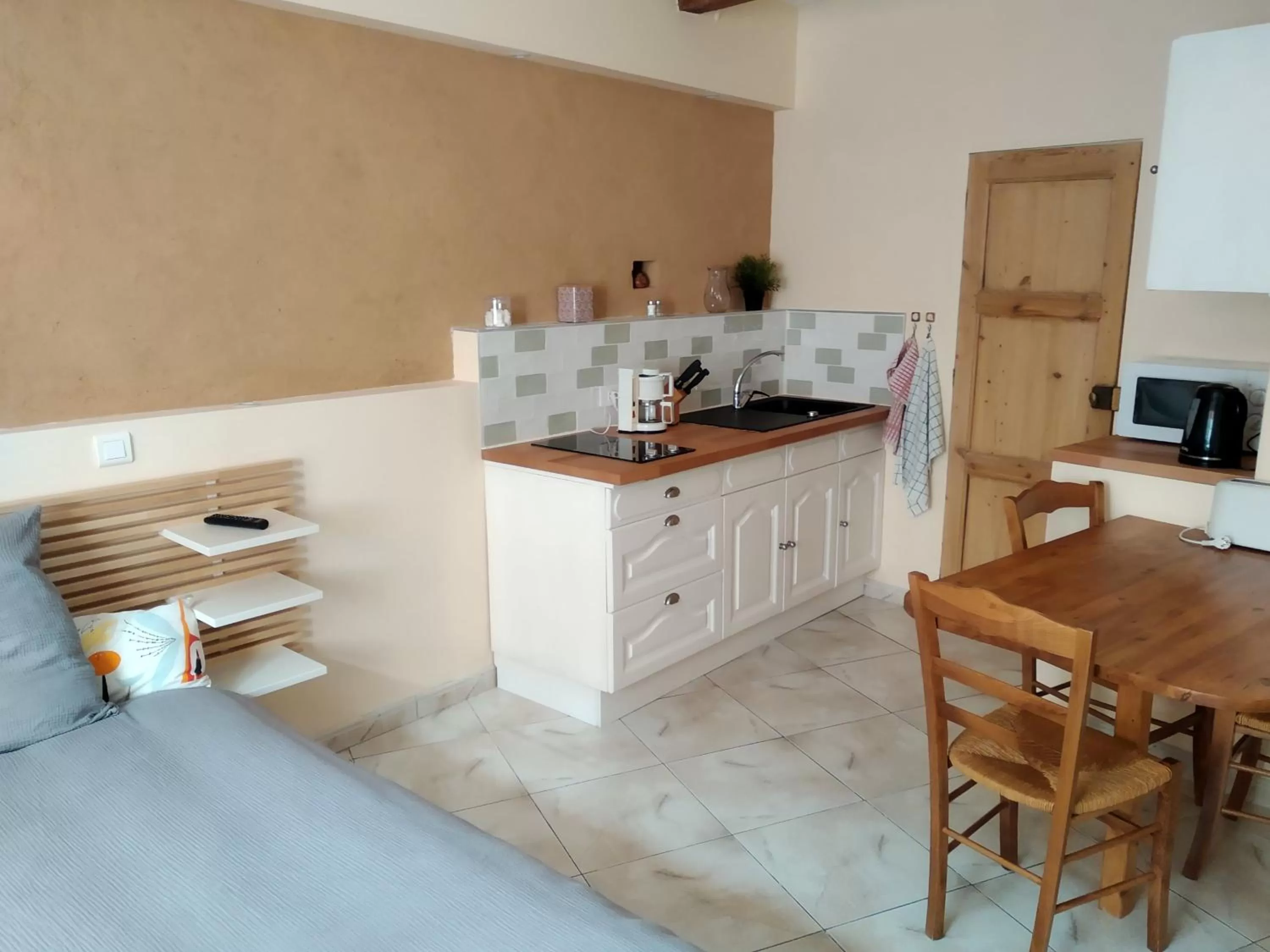 Day in Au coeur de Montastruc-la-Conseillère - Chambres d'hôtes