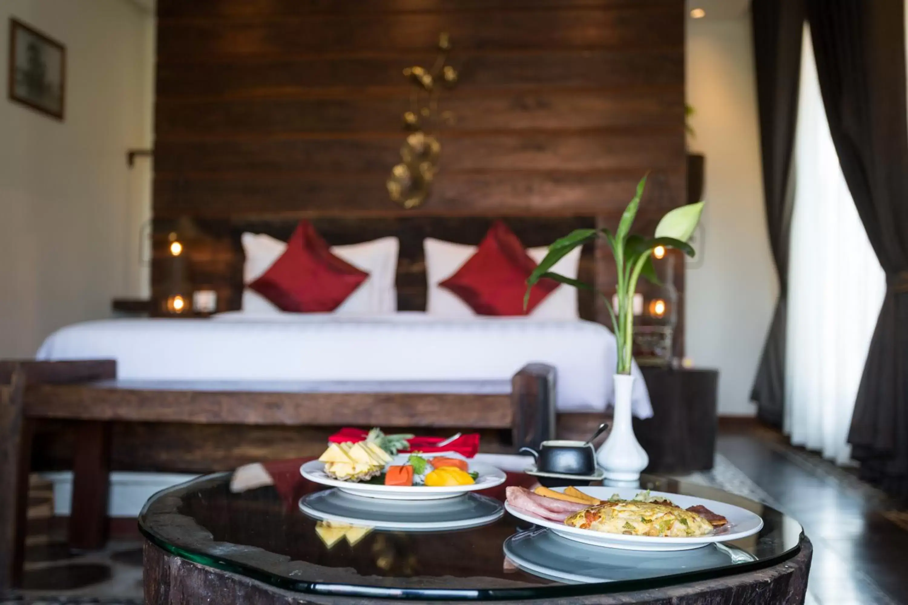 Food, Bed in Java Wooden Villa & Residence