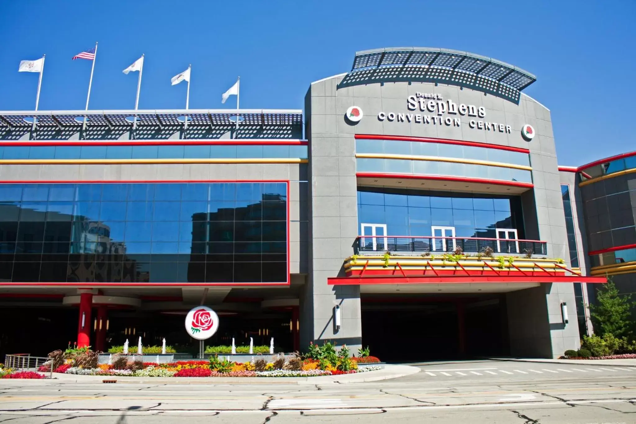 Nearby landmark, Property Building in Staybridge Suites Chicago O'Hare - Rosemont, an IHG Hotel