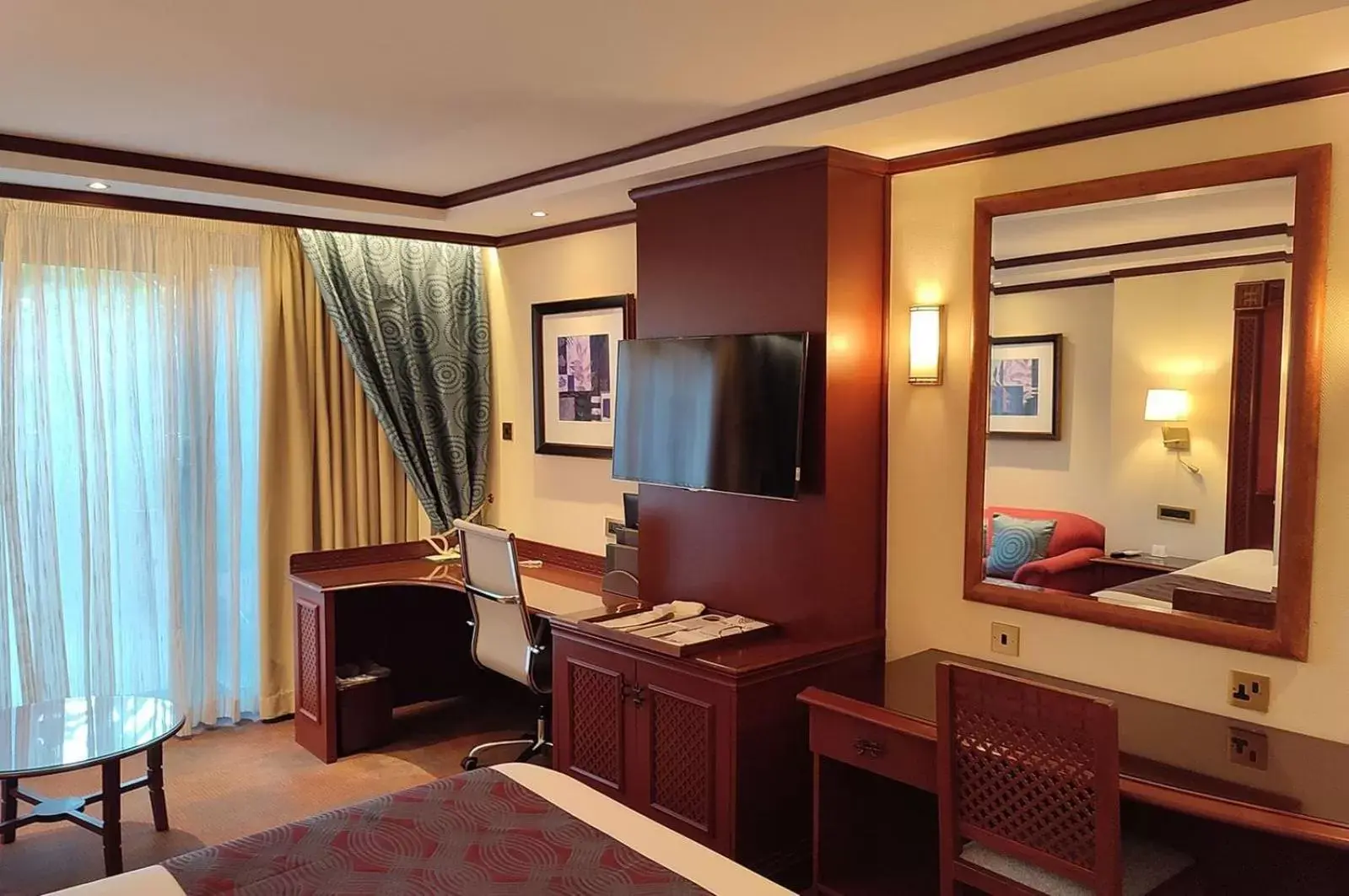 View (from property/room), TV/Entertainment Center in Nairobi Serena Hotel