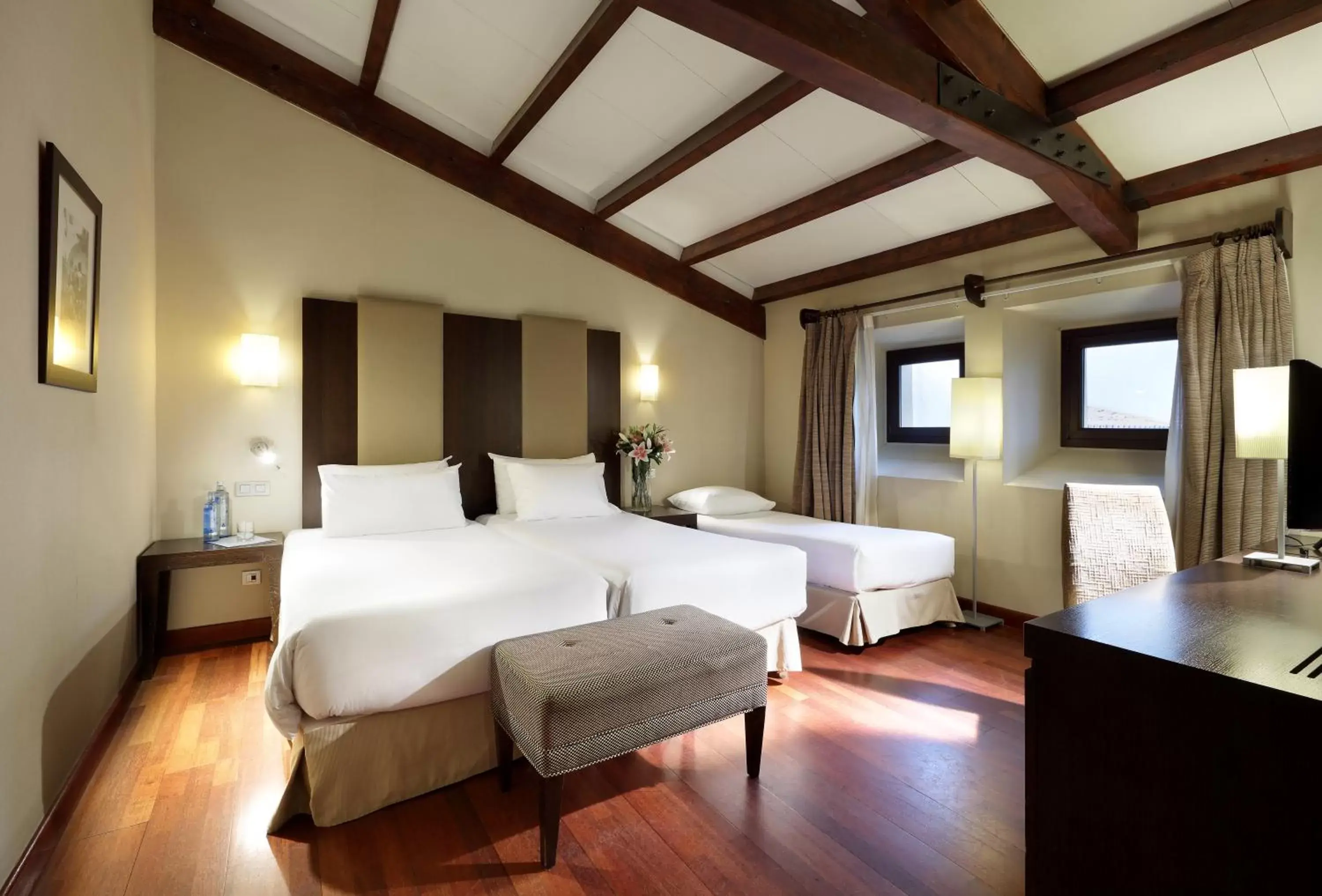 Double Room with Extra Bed in Eurostars Palacio de Santa Marta Double Room with Extra Bed in Eurostars Palacio de Santa Marta