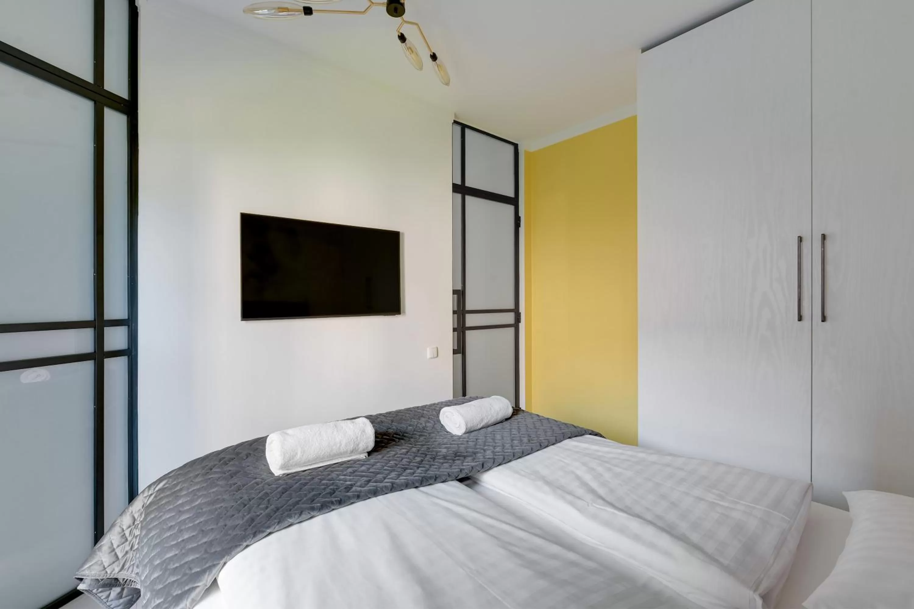 Bed in RentPlanet - Apartamenty Chlebova