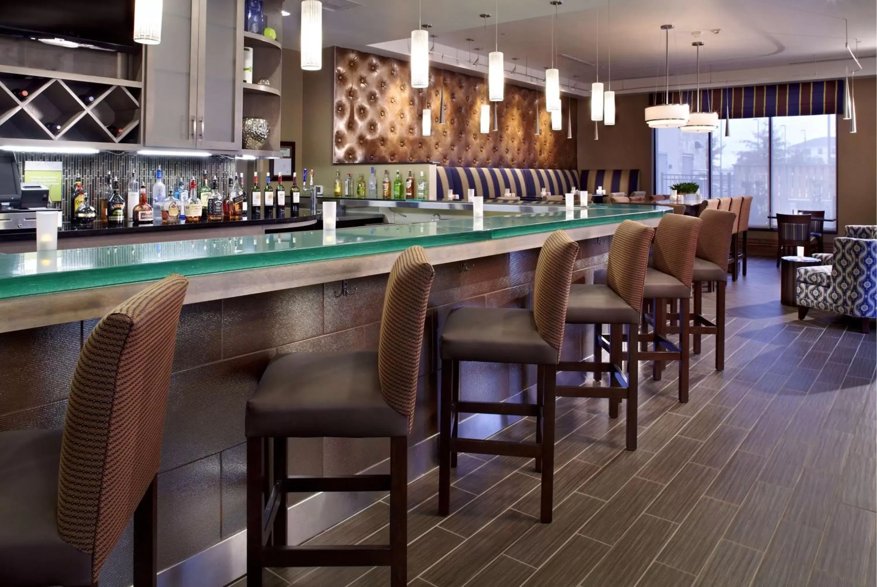 Lounge or bar, Restaurant/Places to Eat in Hilton Garden Inn Texarkana