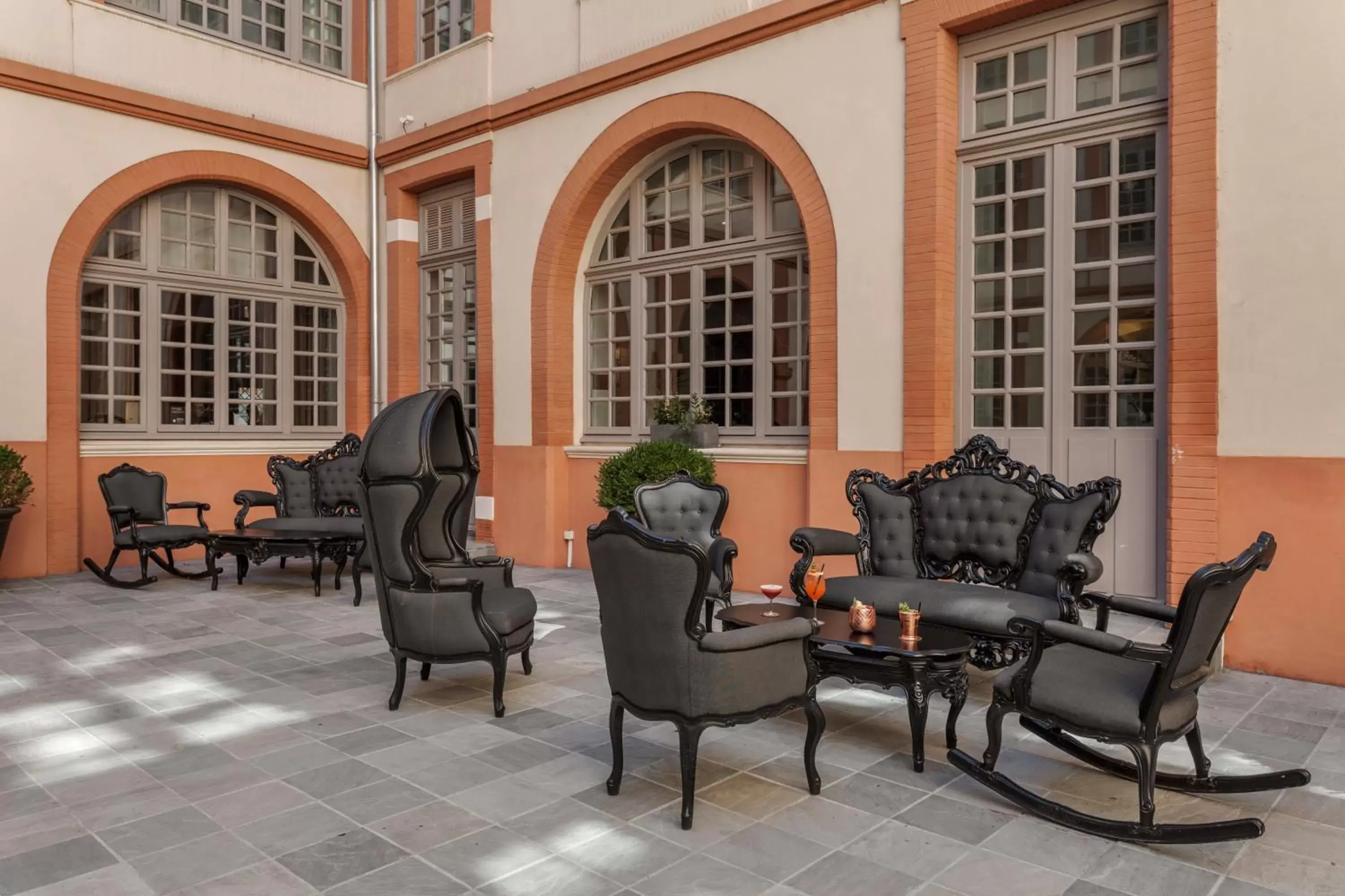 Patio in La Cour des Consuls Hotel and Spa Toulouse - MGallery