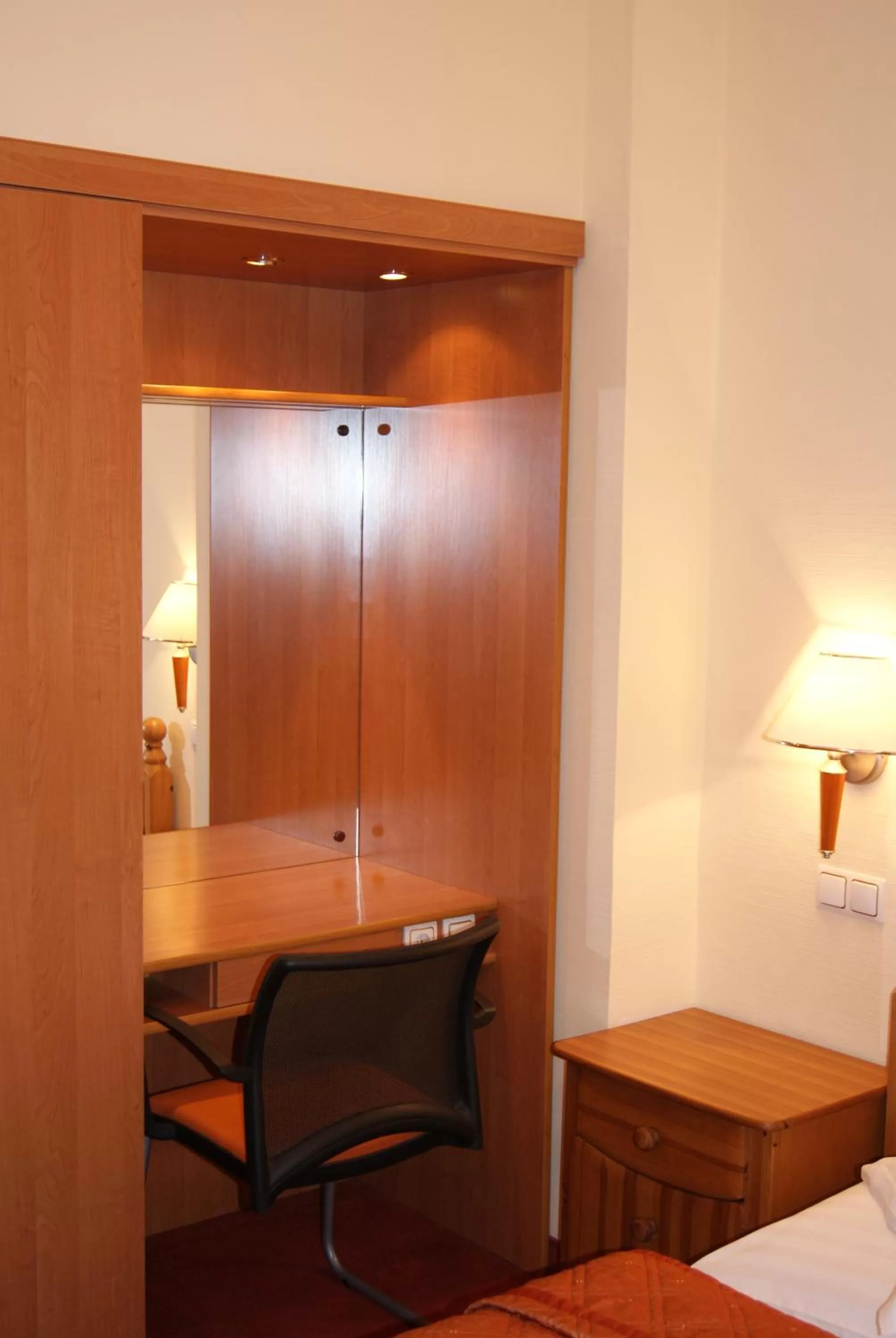 Seating area, Dining Area in Hotel Alga