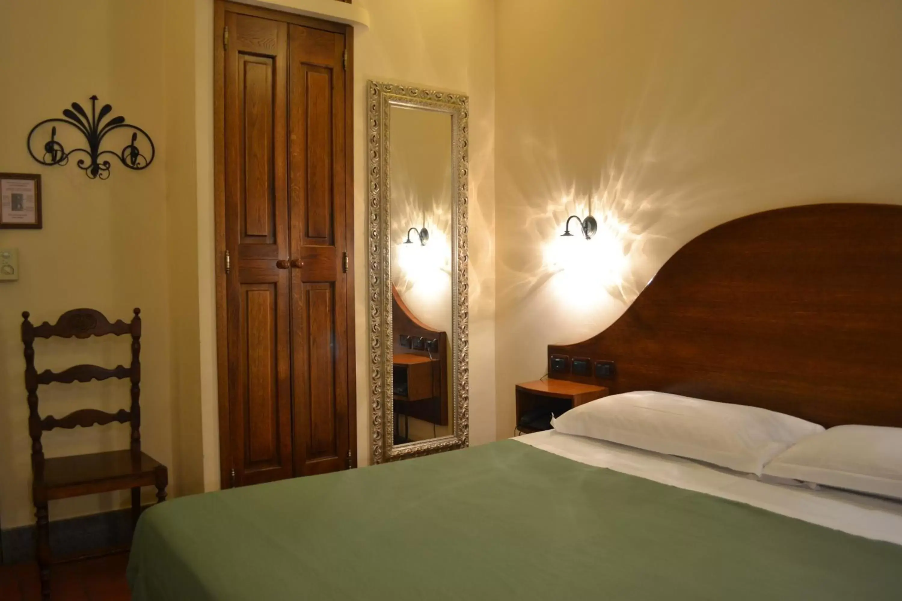 Bedroom, Bed in Hotel Al SanPietrino