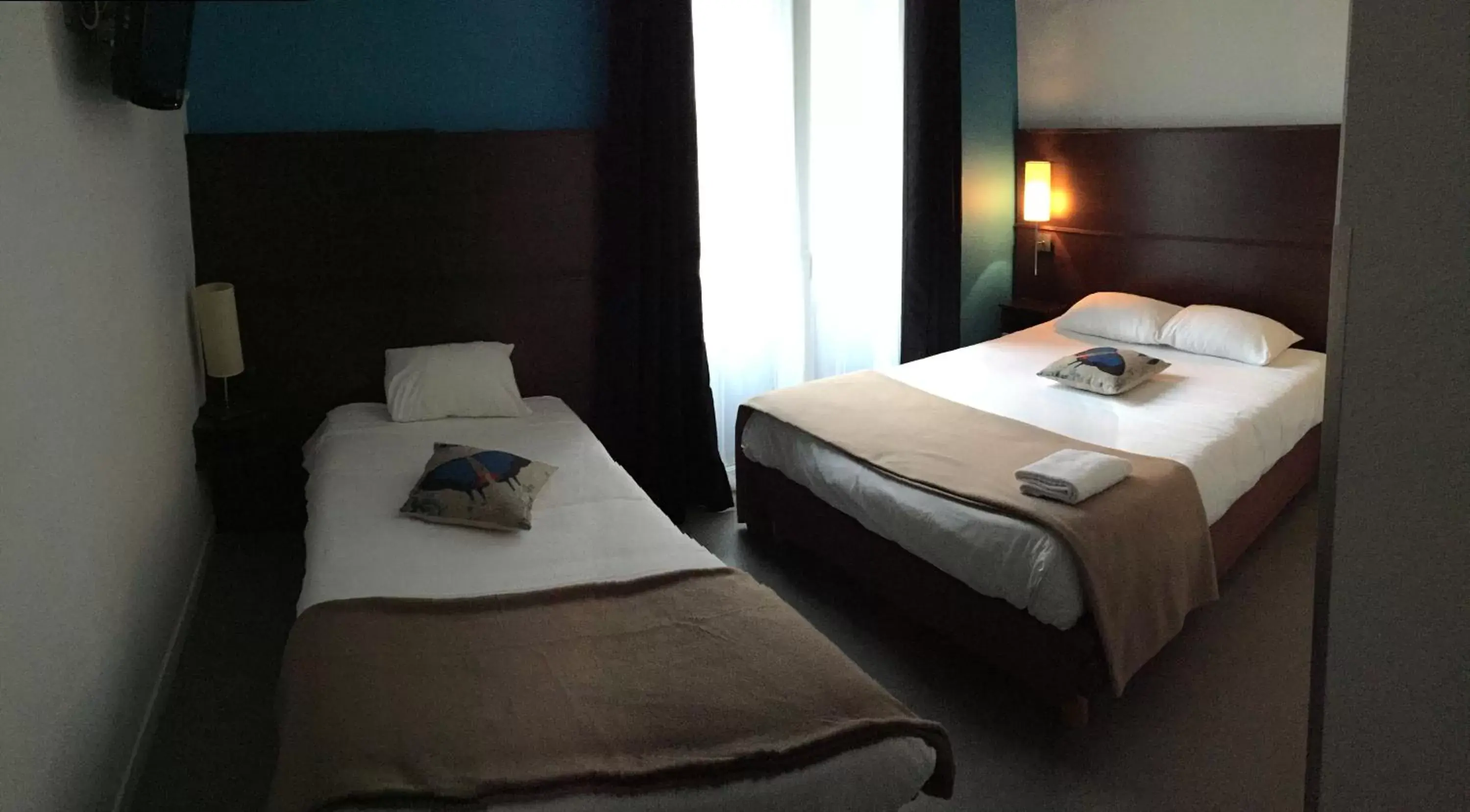 Bedroom, Bed in Hôtel des Ambassadeurs