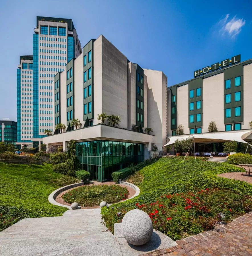 Facade/entrance in Cosmo Hotel Torri
