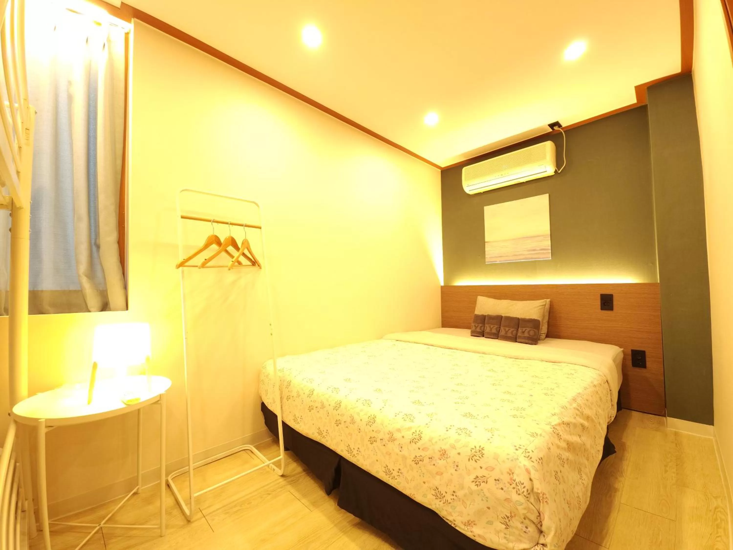 Bed in OYO Rooftop Hostel