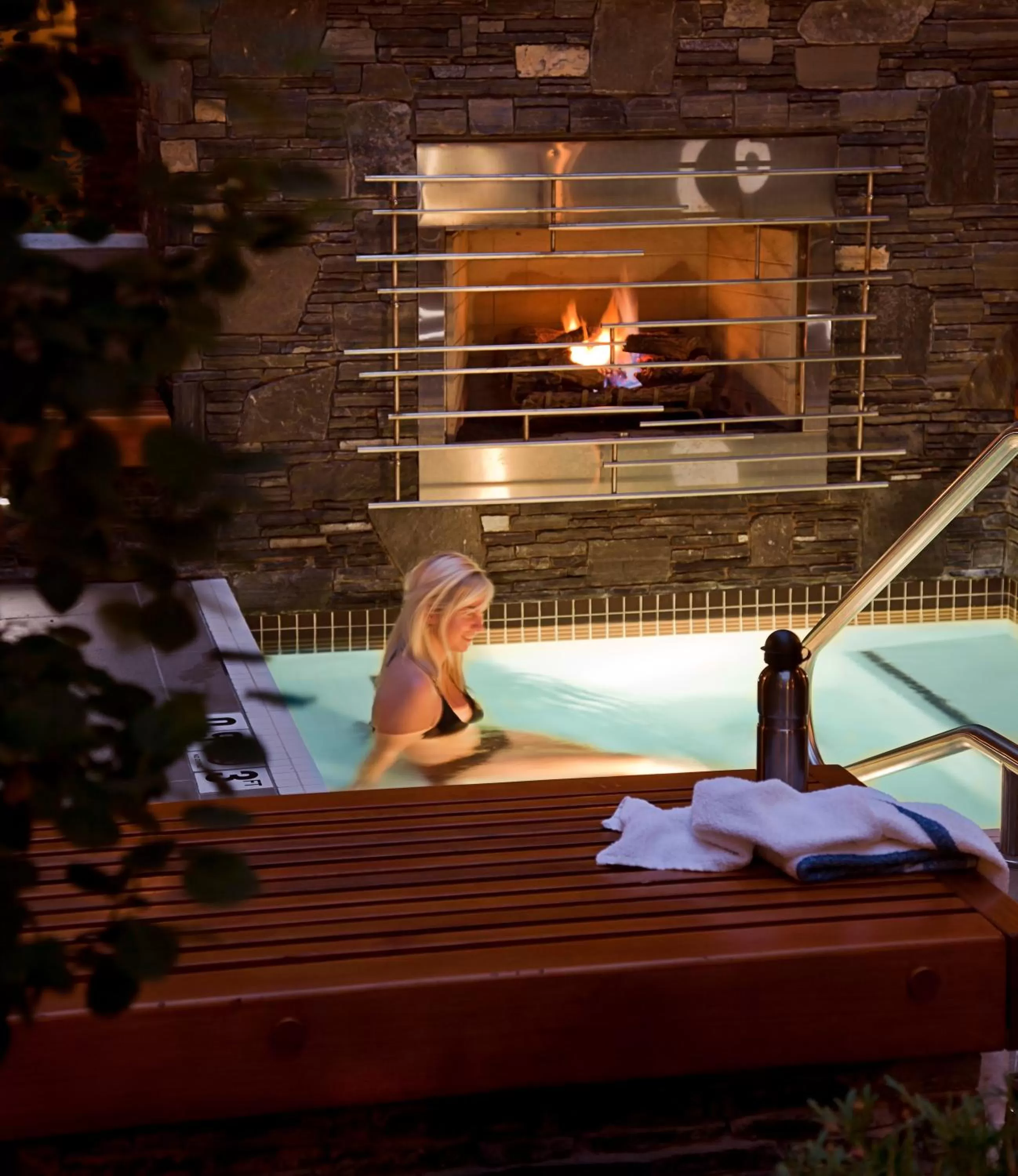 Spa and wellness centre/facilities in Banff Aspen Lodge