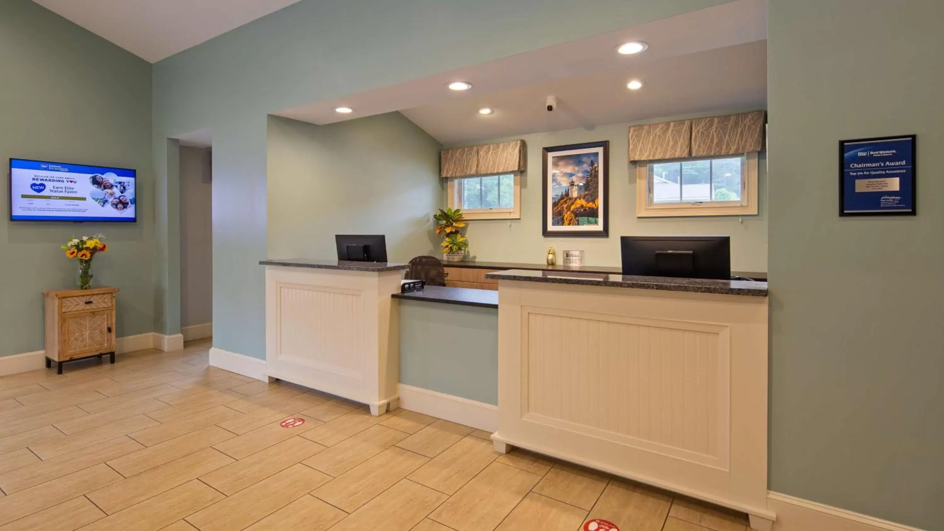 Lobby or reception in Best Western Acadia Park Inn Lobby or reception in Best Western Acadia Park Inn