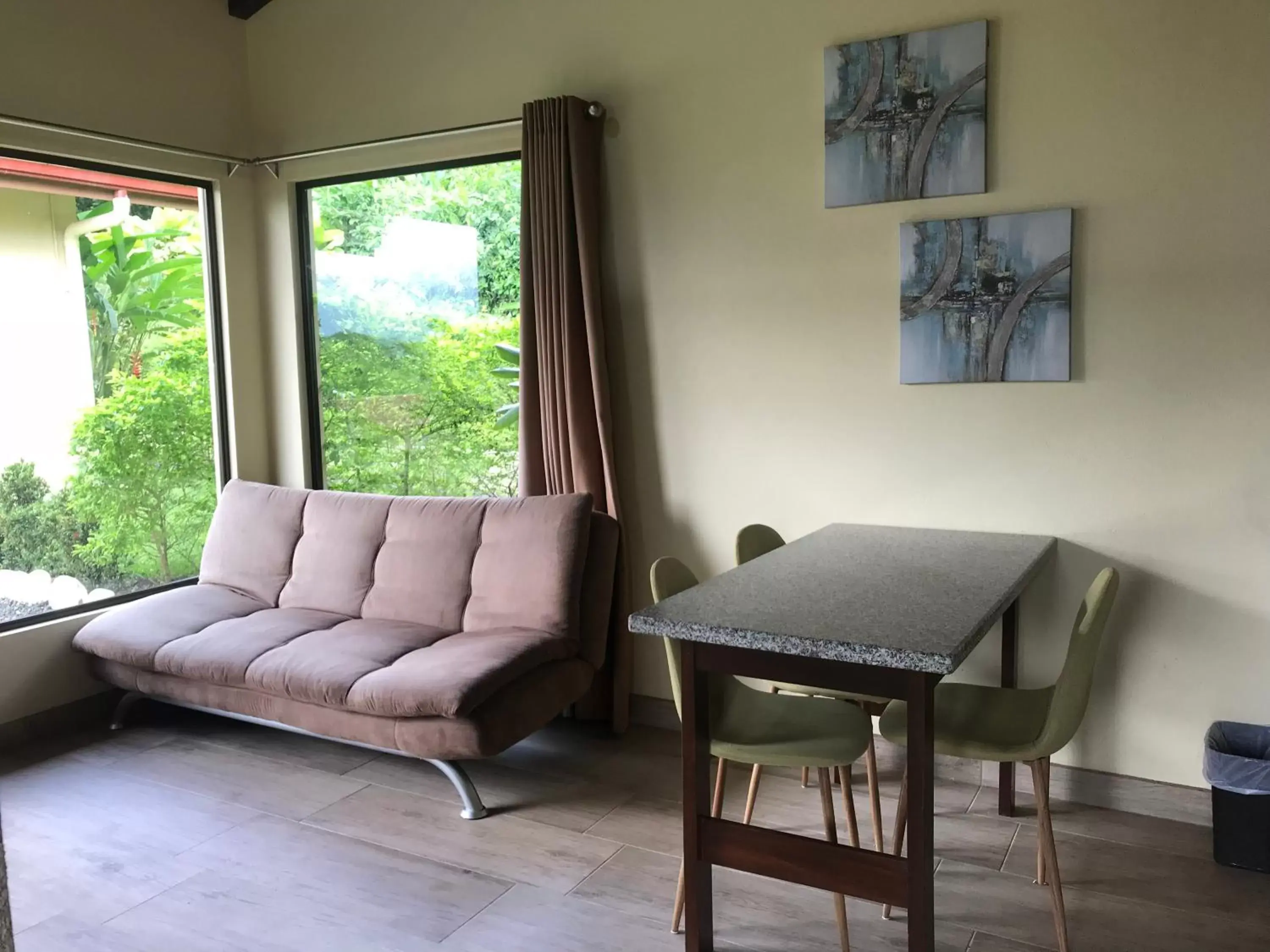 Seating Area in Arenal Roca Suites