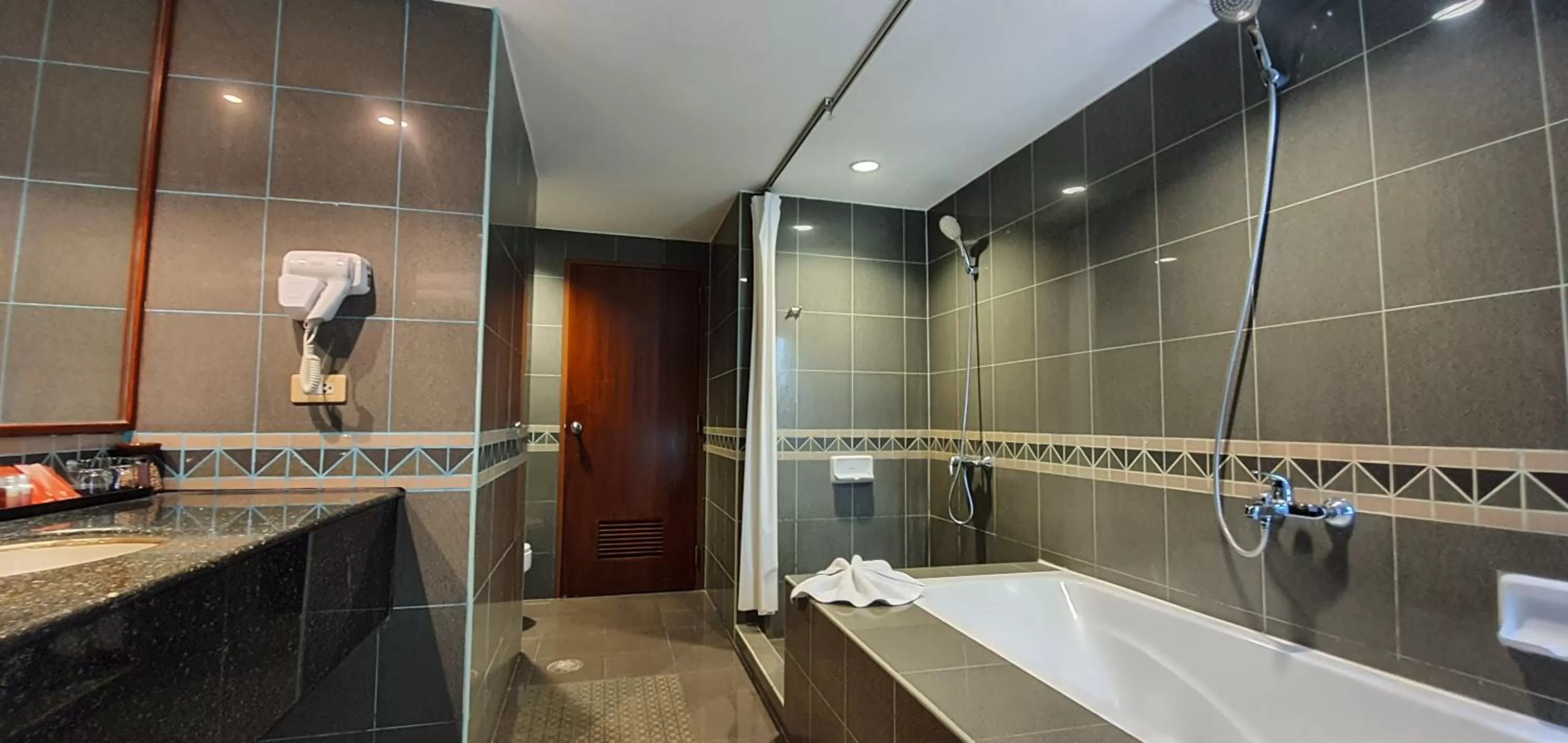 Bathroom in Garden Sea View Resort