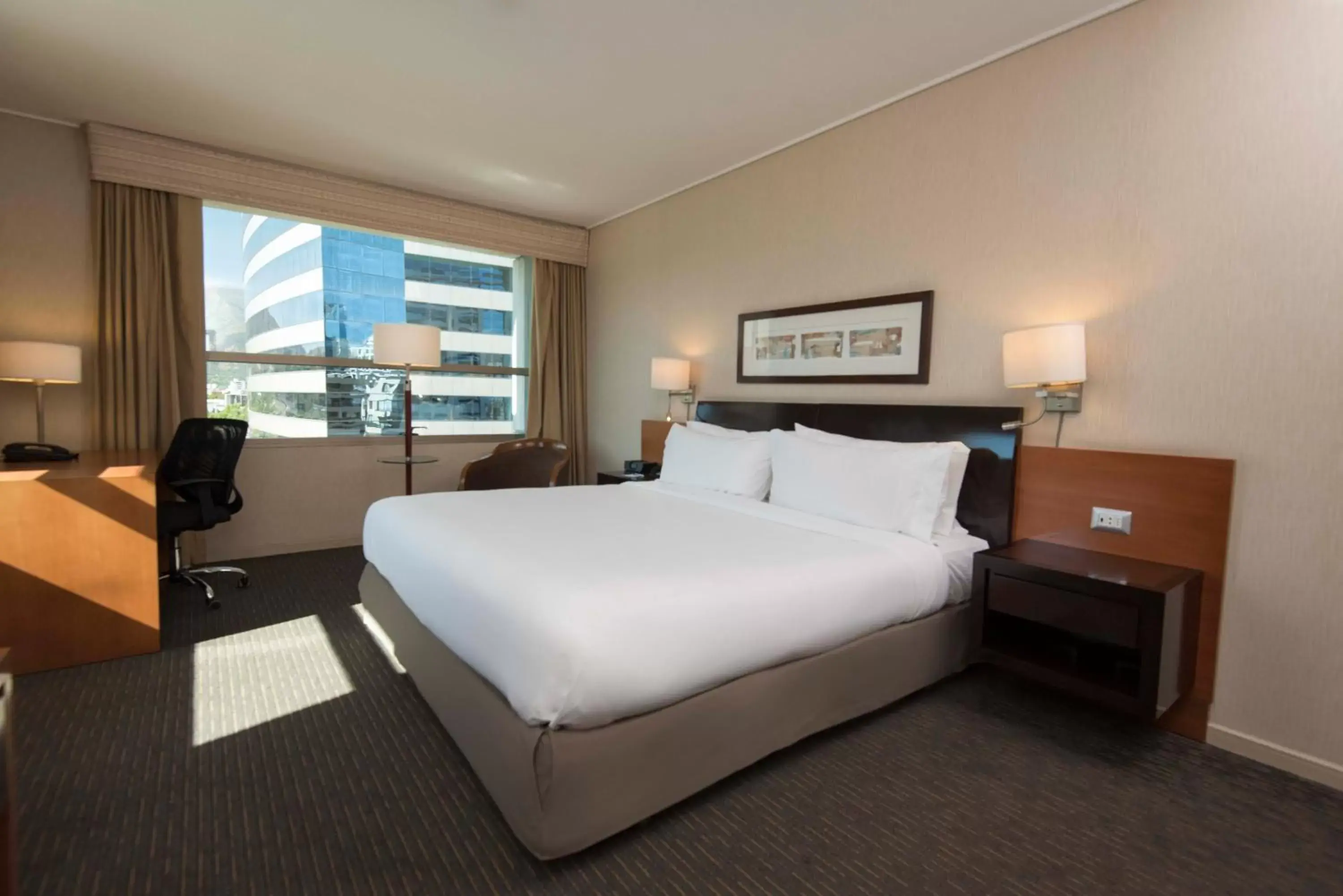 Photo of the whole room, Bed in Holiday Inn Express Santiago Las Condes, an IHG Hotel