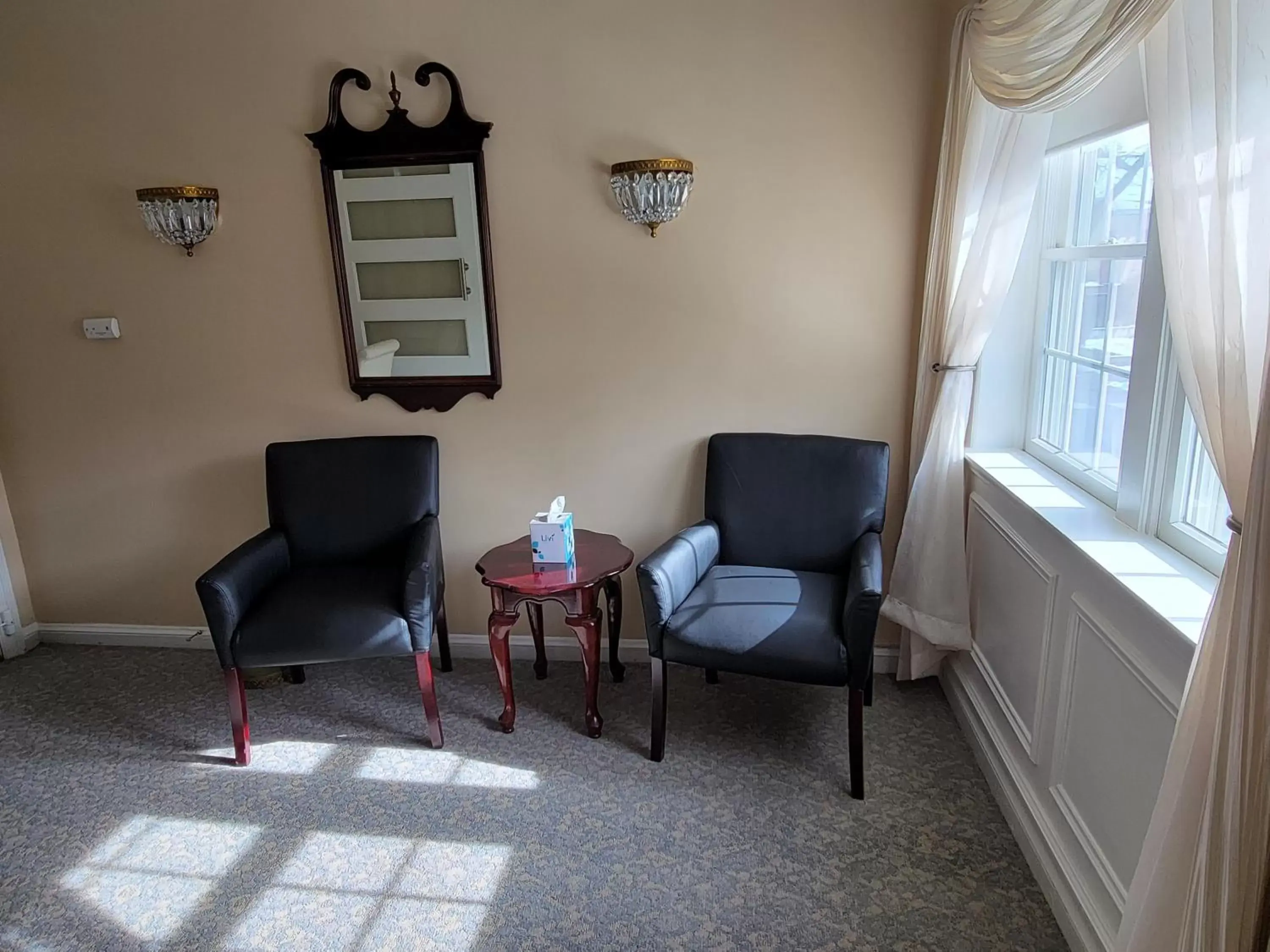 Seating area in Lowell Inn