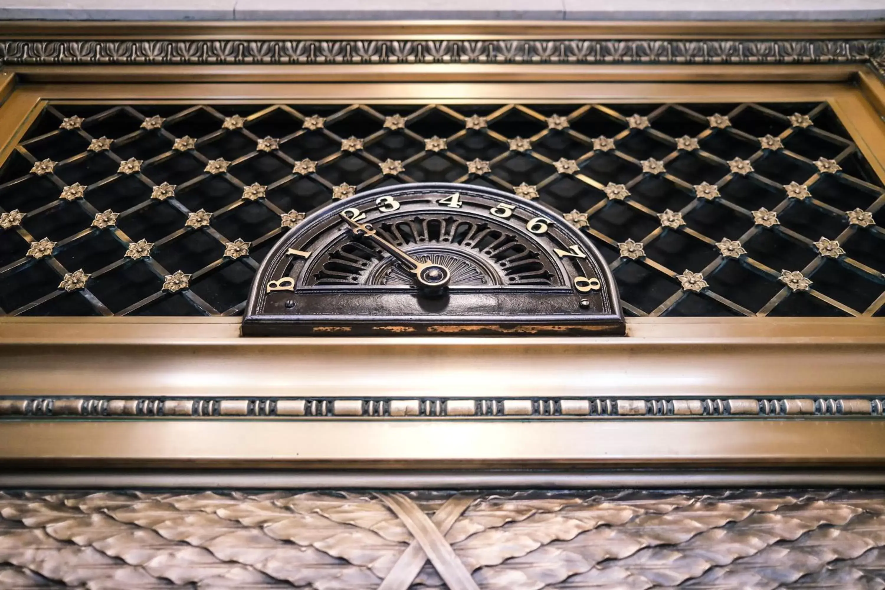 Decorative detail in BLU-Tique, Akron, a Tribute Portfolio Hotel