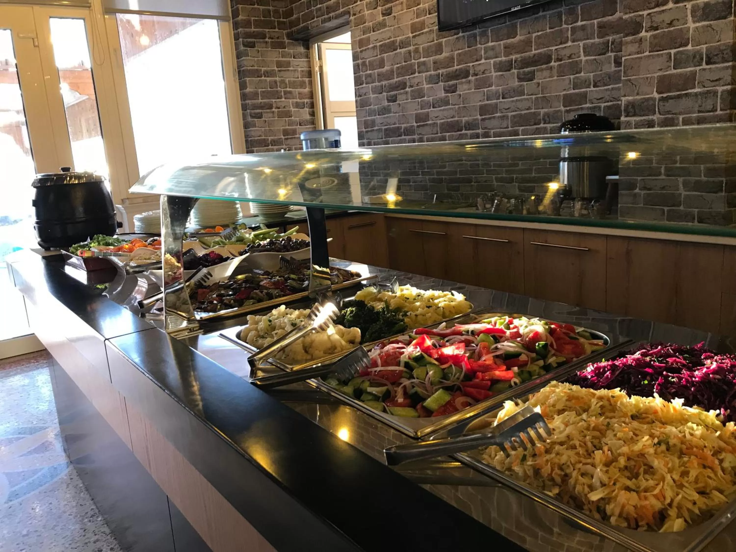 Restaurant/places to eat in Hotel Kamomil