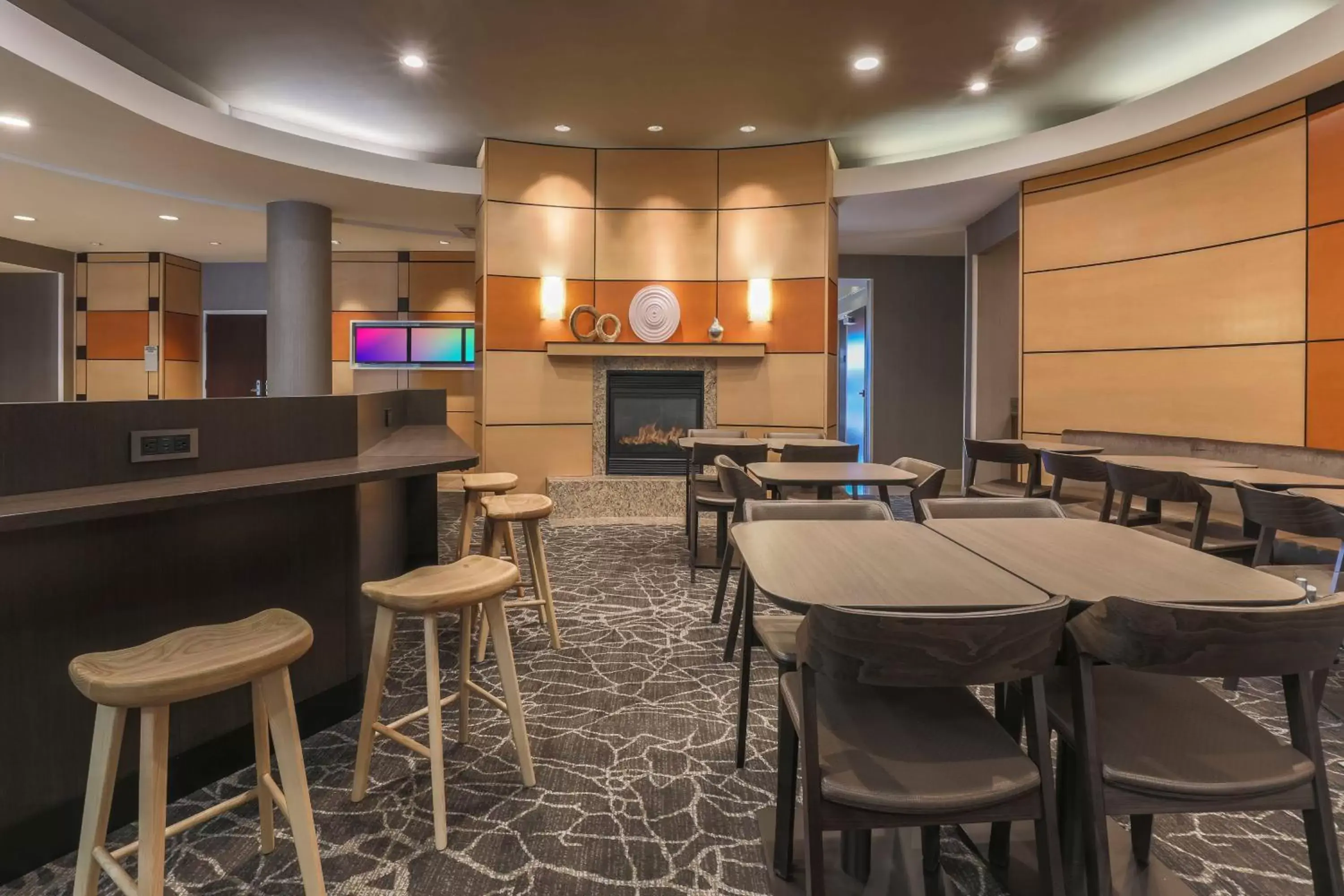Restaurant/places to eat, Lounge/Bar in SpringHill Suites by Marriott Yuma