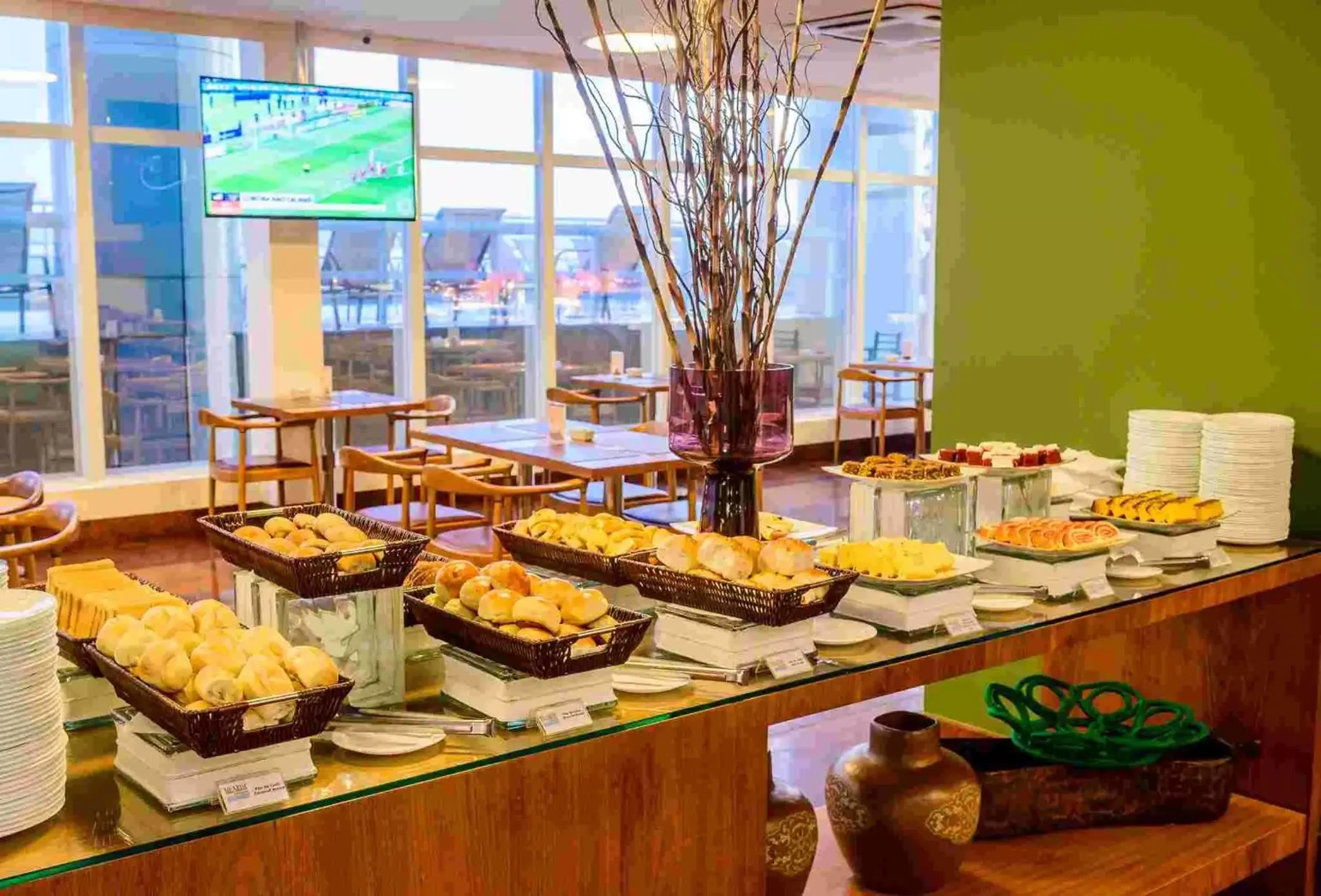 Breakfast in Hotel Luzeiros São Luis