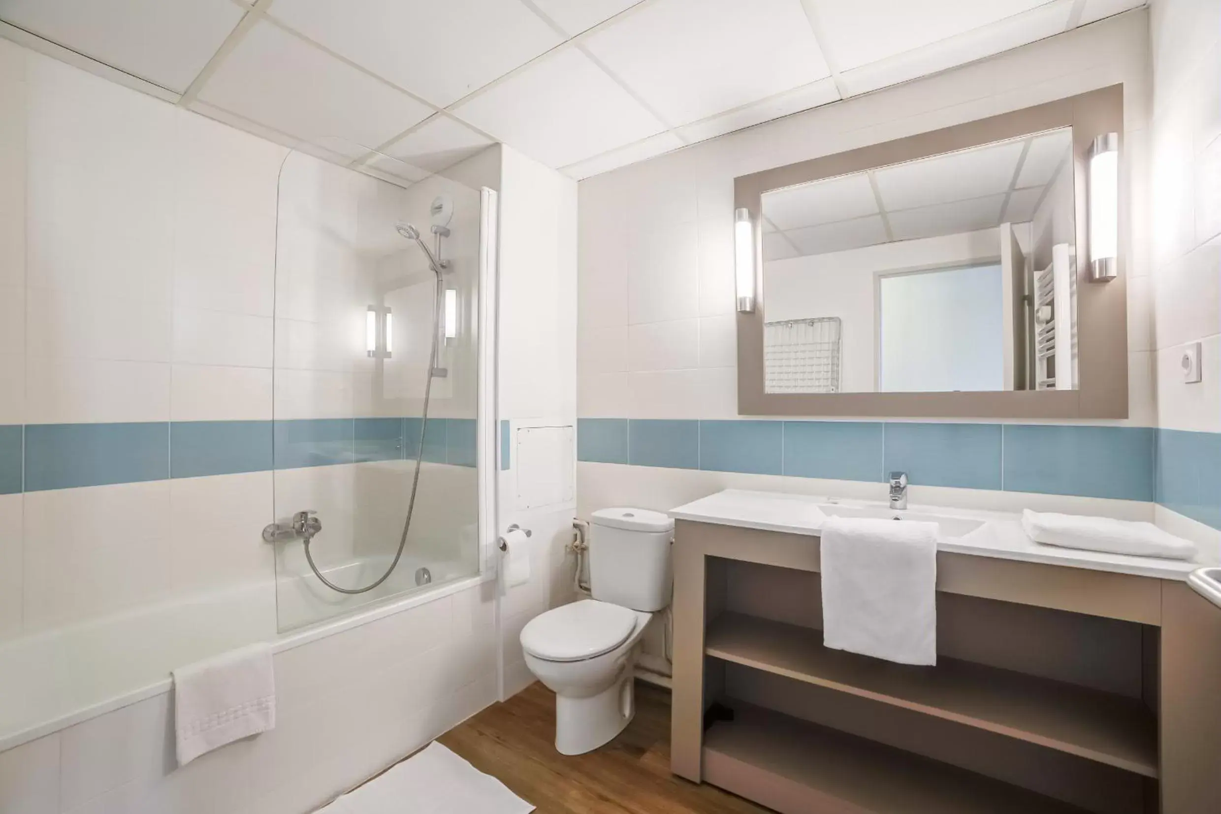 Toilet, Bathroom in Residence Pierre & Vacances Les Balcons de Collioure
