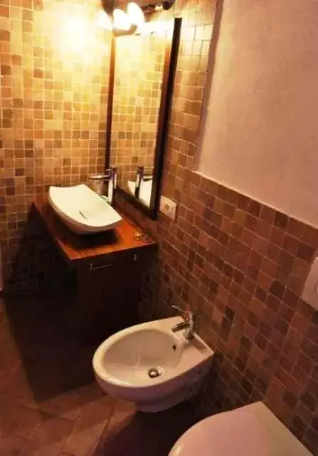 Bathroom in Bed & Breakfast Viziottavo