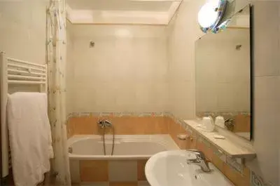 Bathroom in Hotel Florida