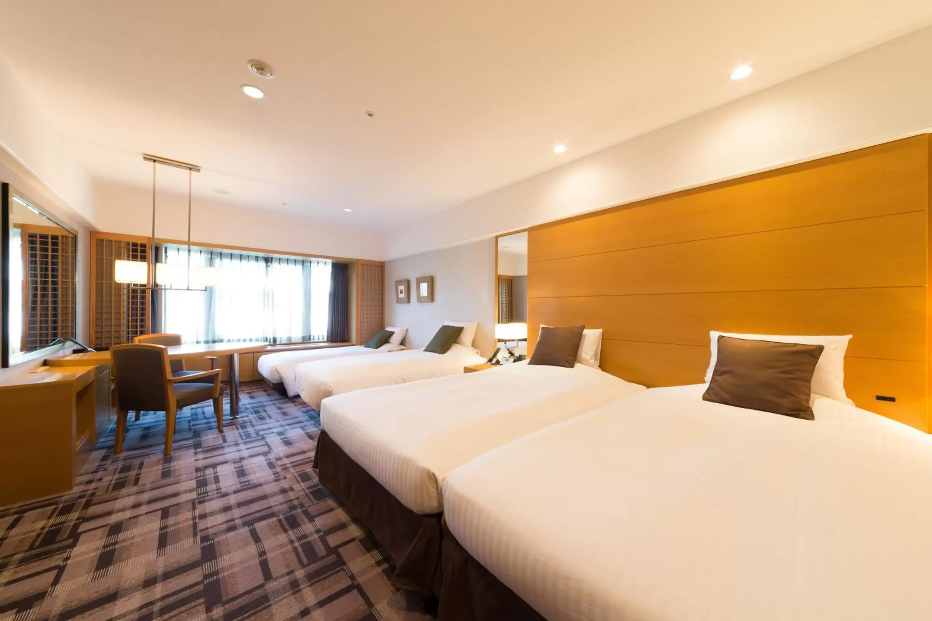 Bed in Kyoto Brighton Hotel