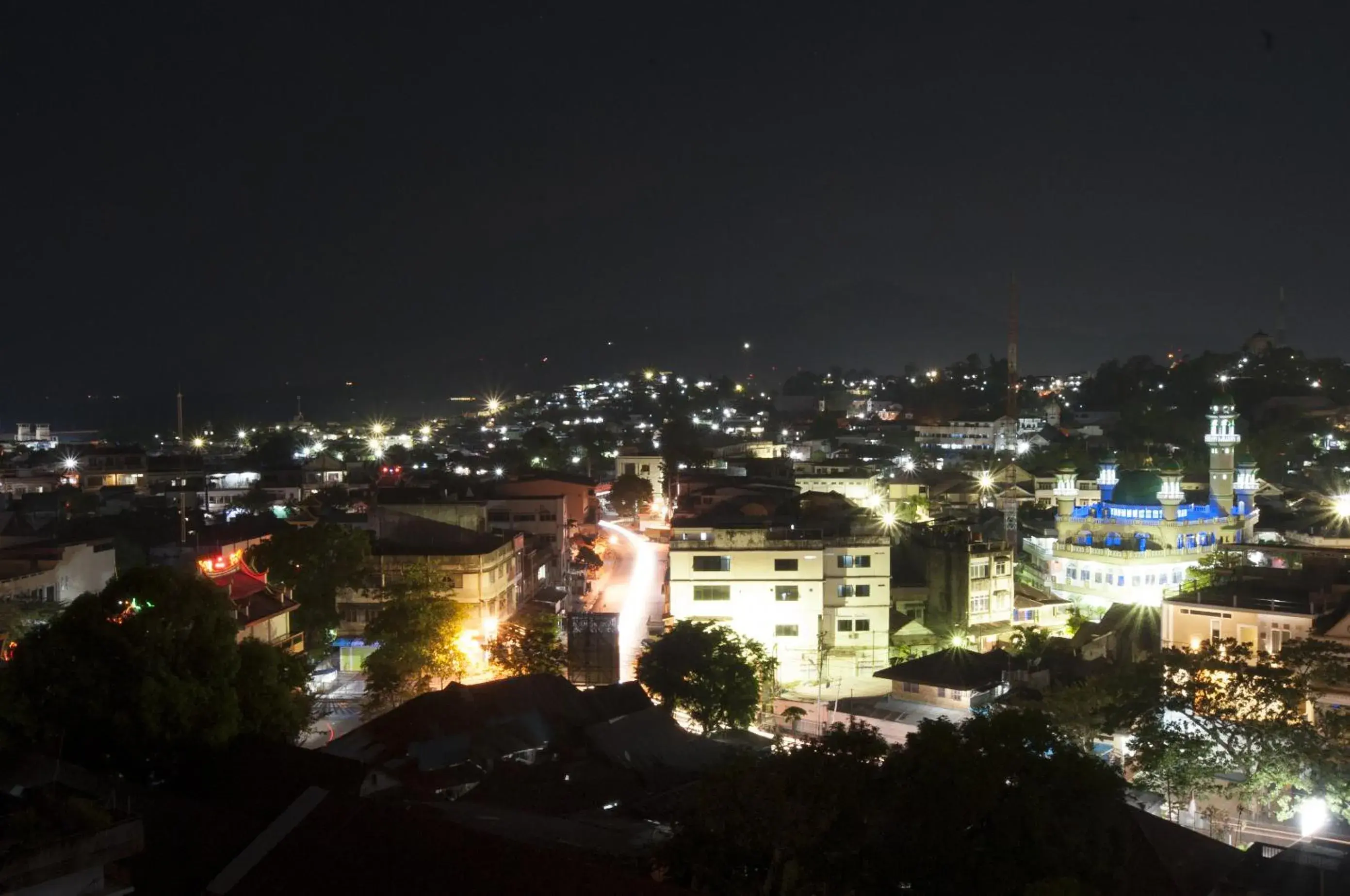 Night in Genio Hotel Manado