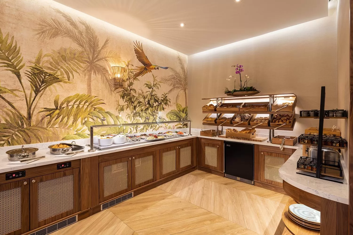 Buffet breakfast in The Palms Hotel & Spa