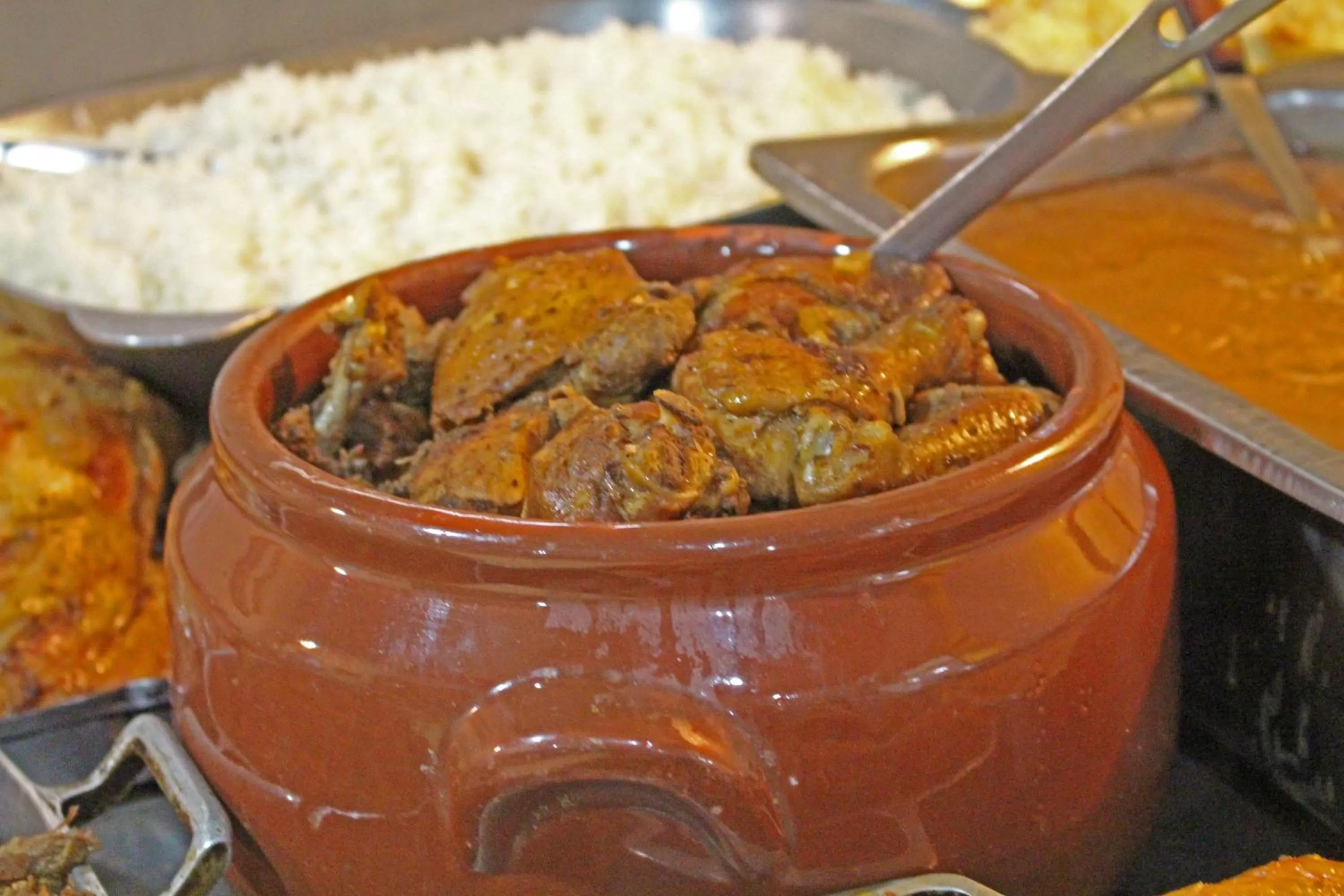 Restaurant/places to eat in Hotel Garfo de Ouro