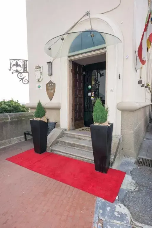 Facade/entrance in Hotel Castello Miramare