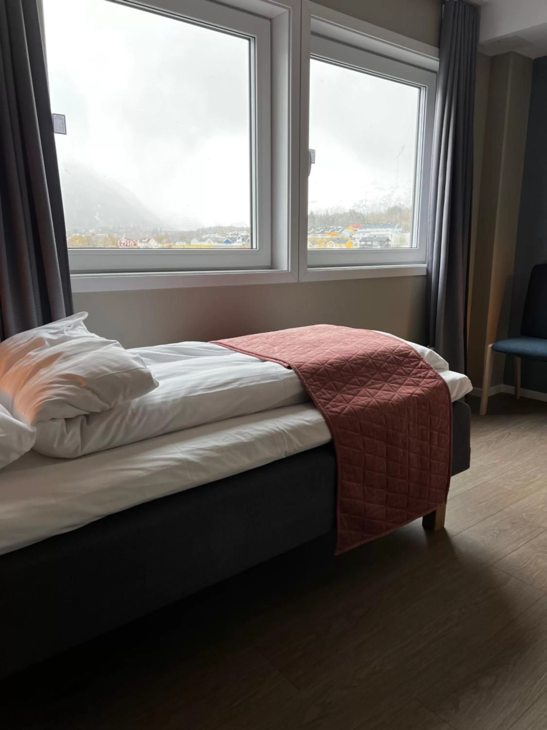 Bedroom, Bed in Frichs Ekspress Åndalsnes