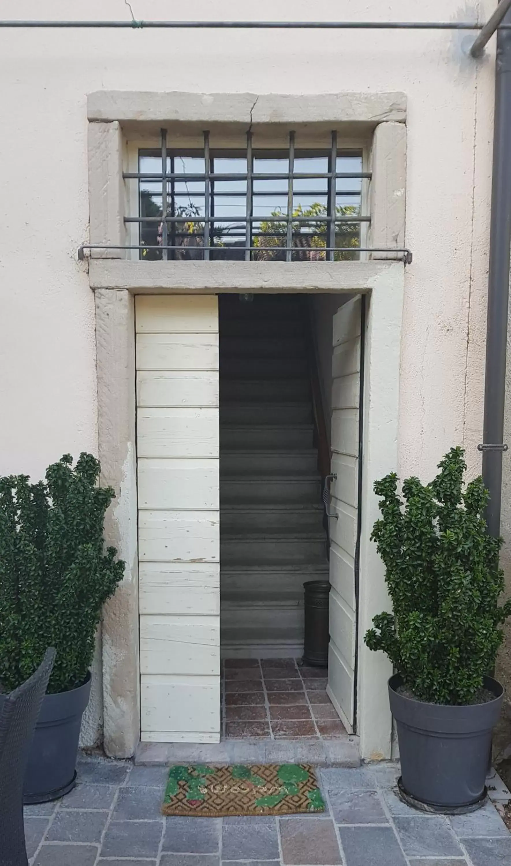 Facade/entrance, Property Building in B&B Corte del Mincio