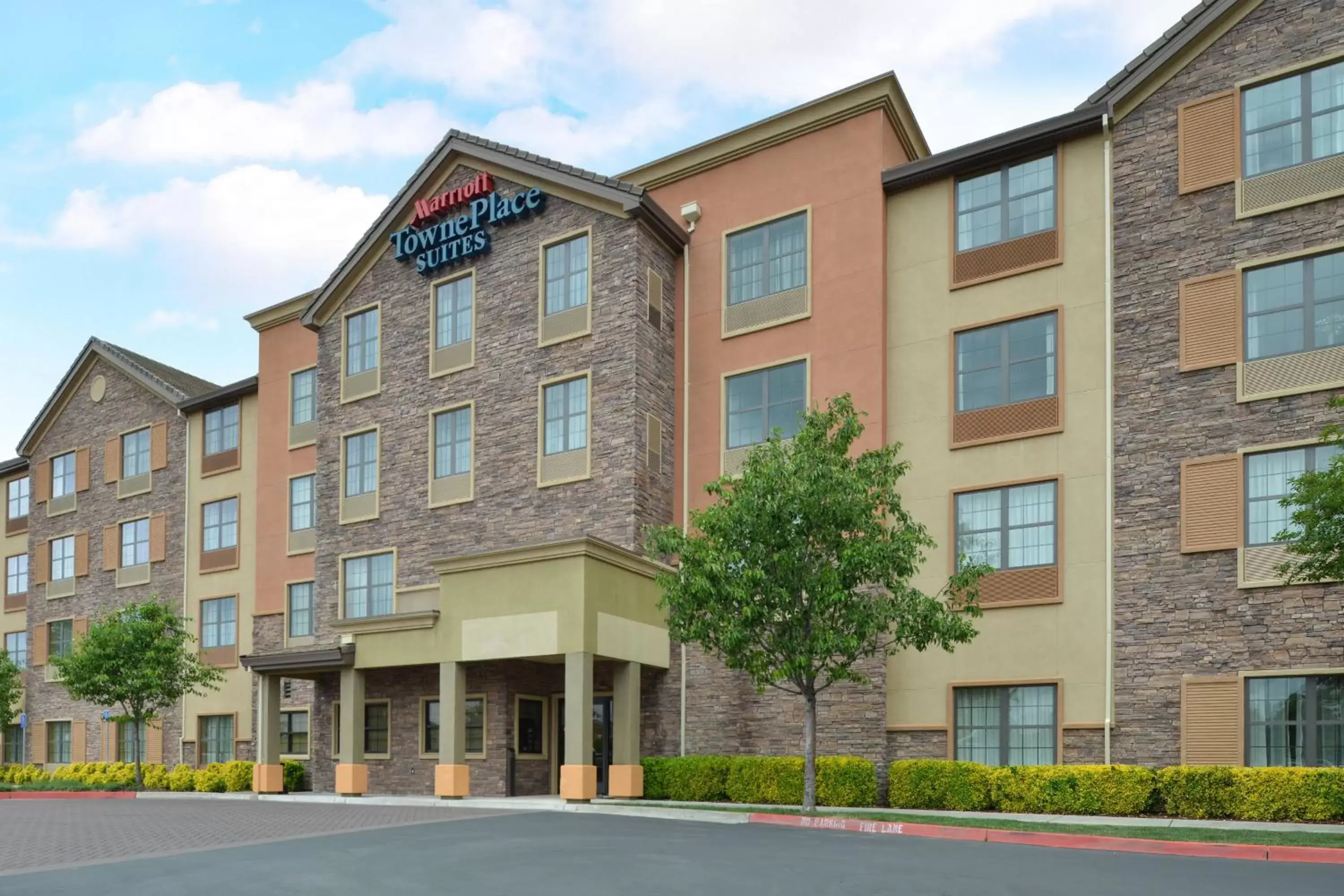 Property Building in TownePlace Suites by Marriott Sacramento Roseville