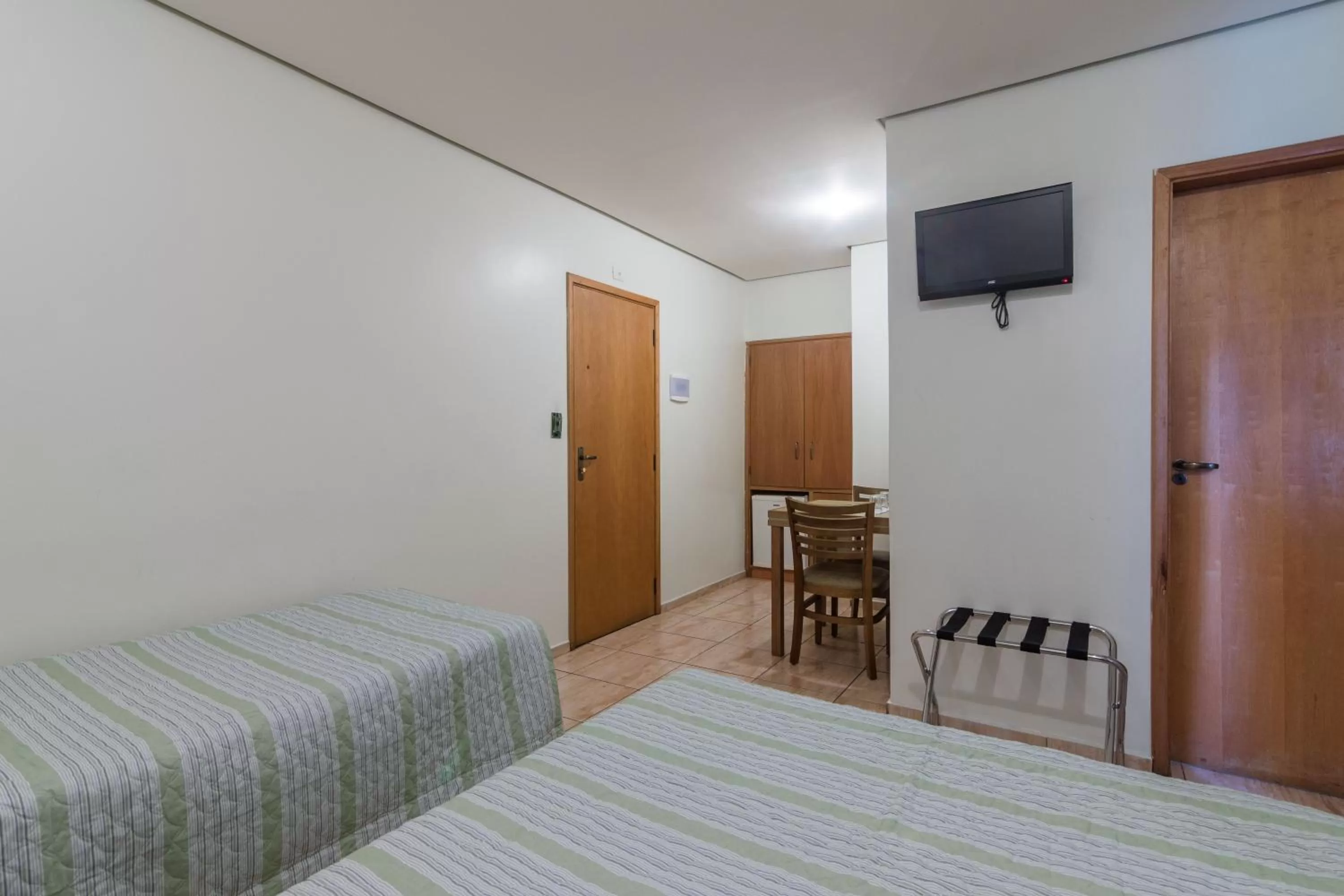 Bedroom, Bed in Cinelandia Hotel