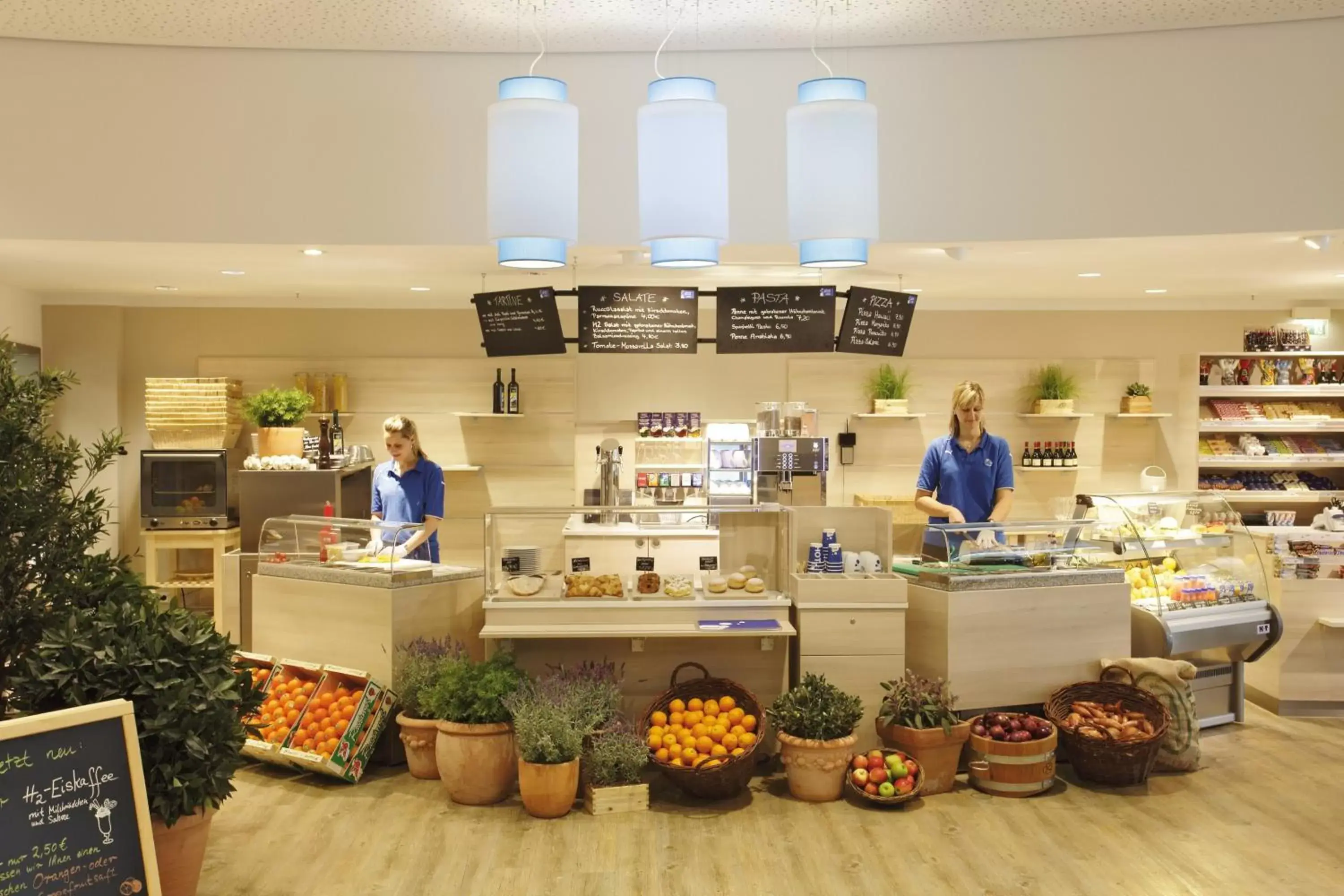 Restaurant/places to eat in H2 Hotel Berlin-Alexanderplatz Restaurant/places to eat in H2 Hotel Berlin-Alexanderplatz