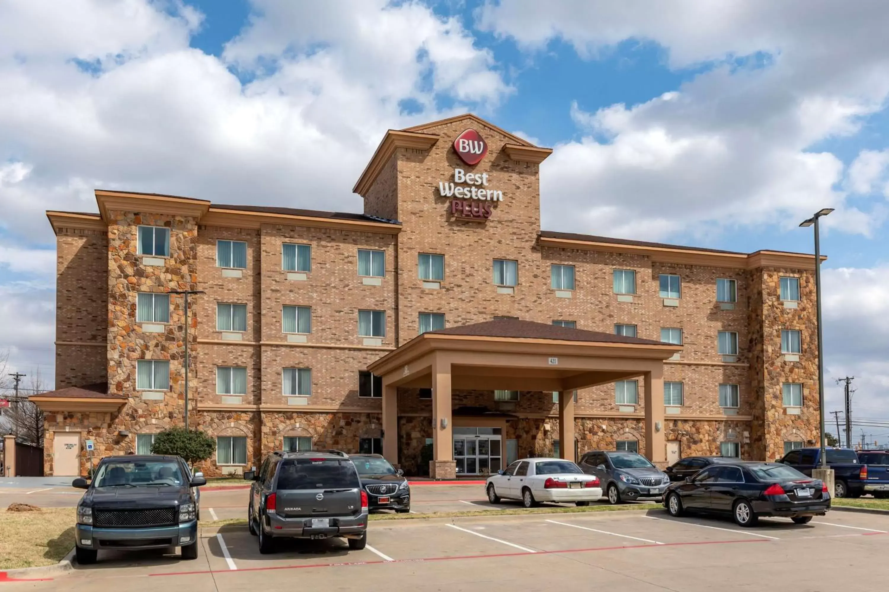 Property Building in Best Western Plus DFW Airport West Euless