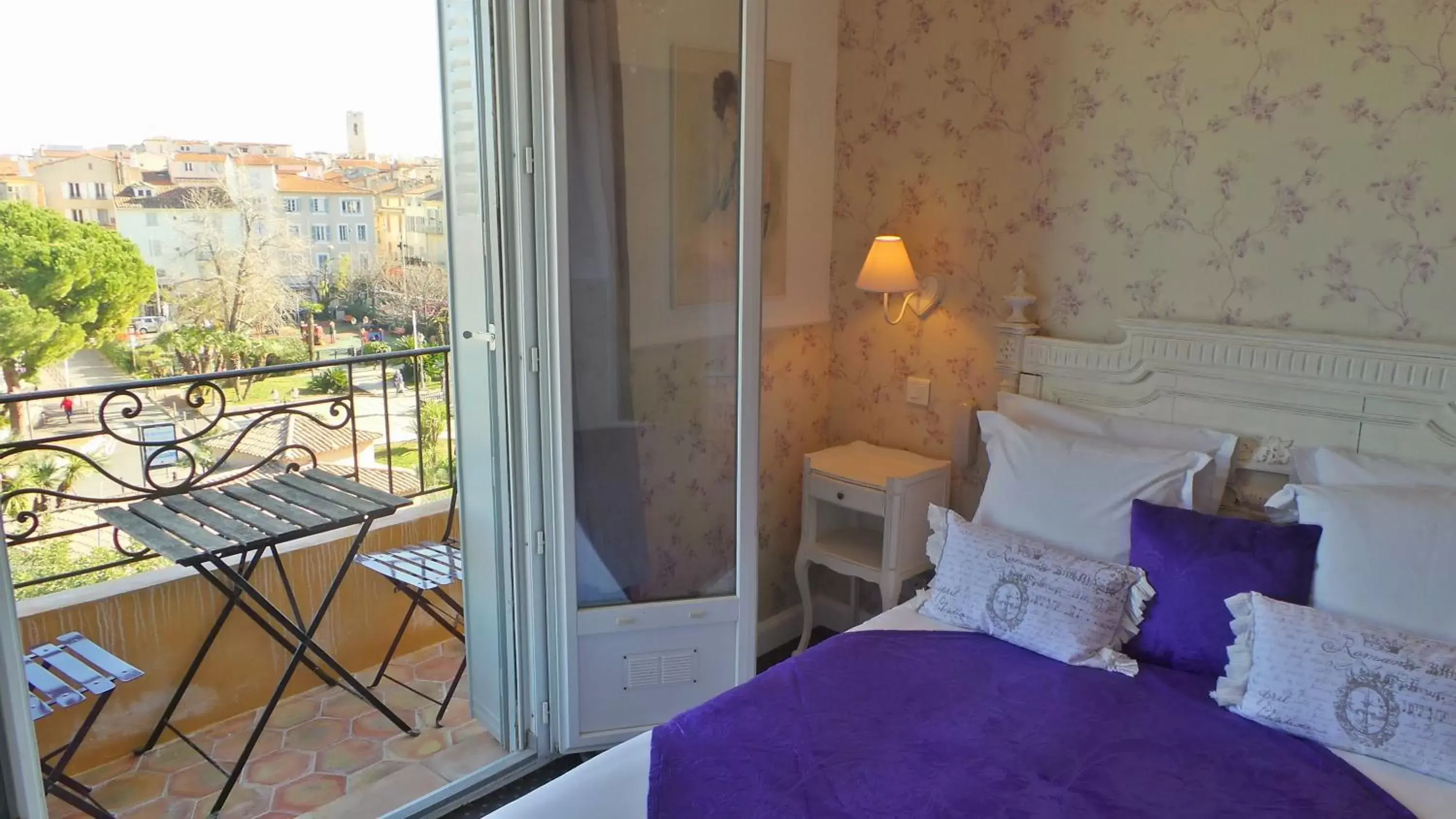Balcony/Terrace, Room Photo in Hotel Relais Du Postillon