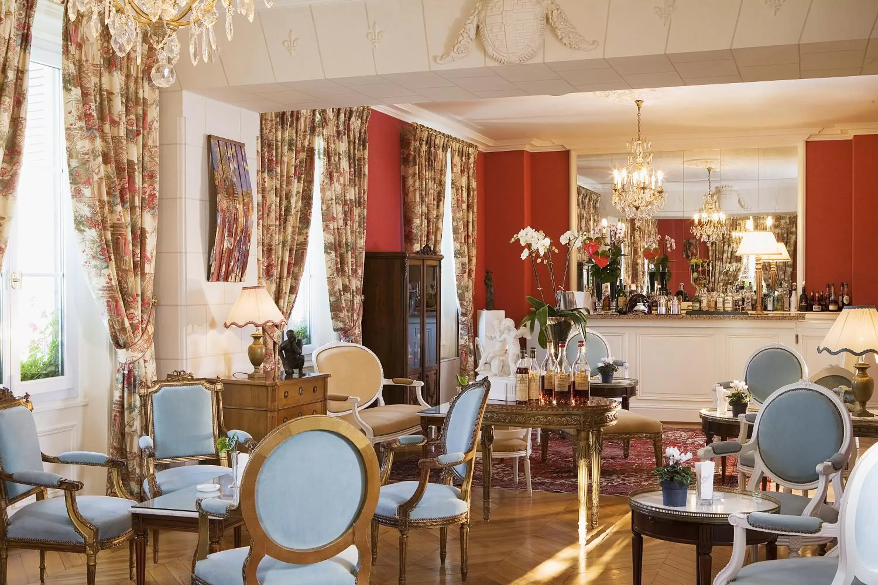 Living room, Restaurant/Places to Eat in Hôtel Le Choiseul