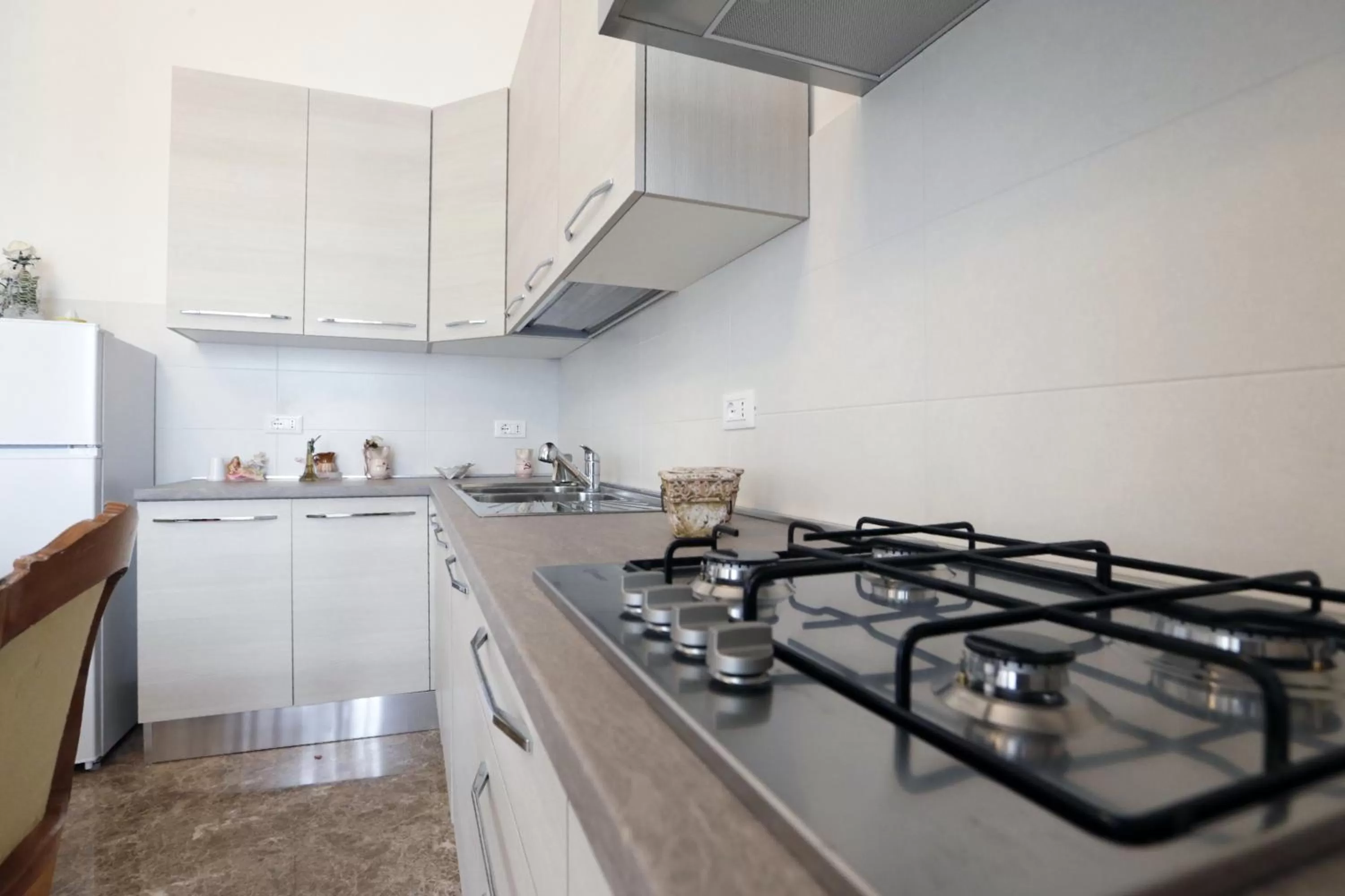 Kitchen or kitchenette, Kitchen/Kitchenette in L'ARTE DI VENERE SUITE