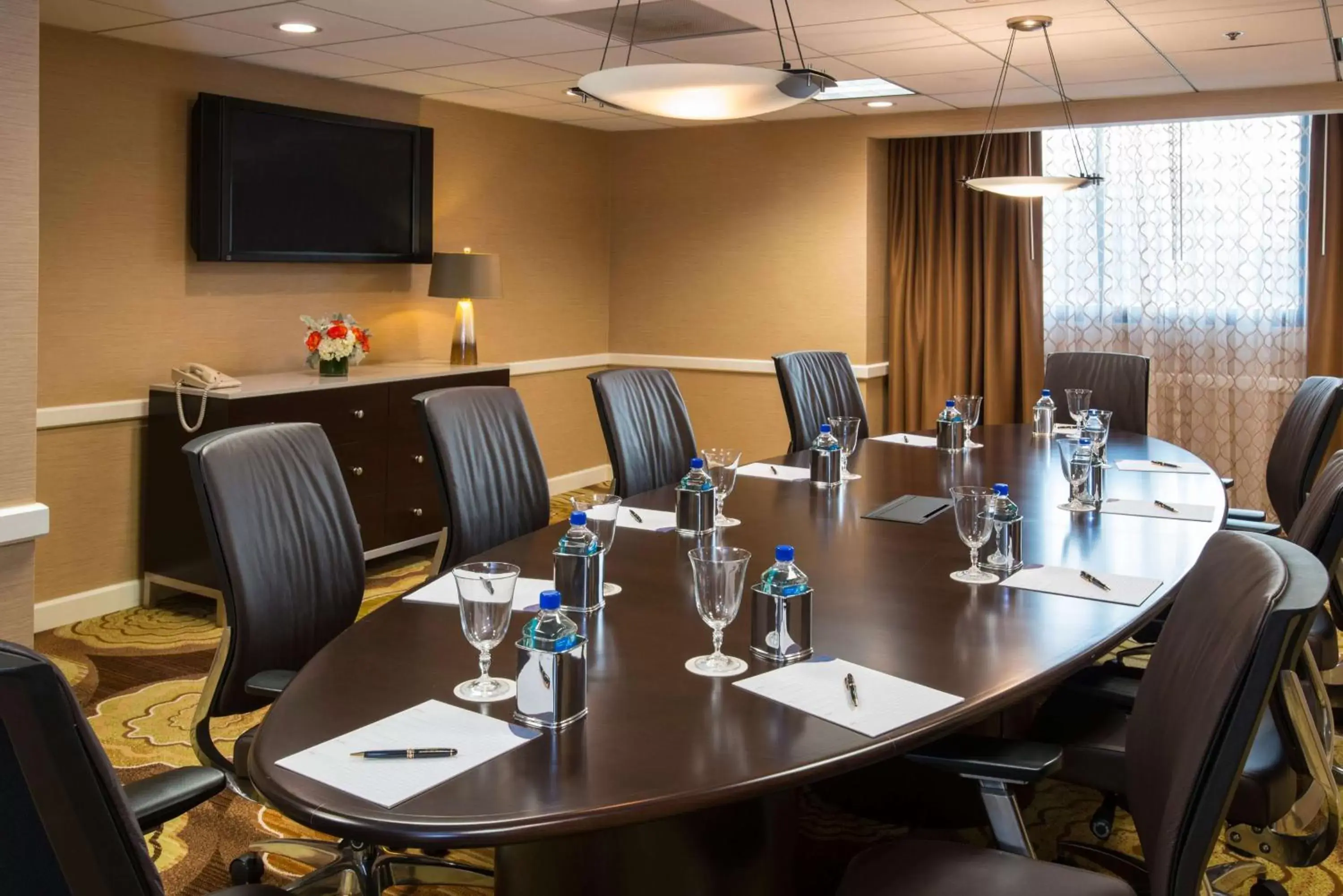 Meeting/conference room, Business Area/Conference Room in Sonesta Los Angeles Airport LAX