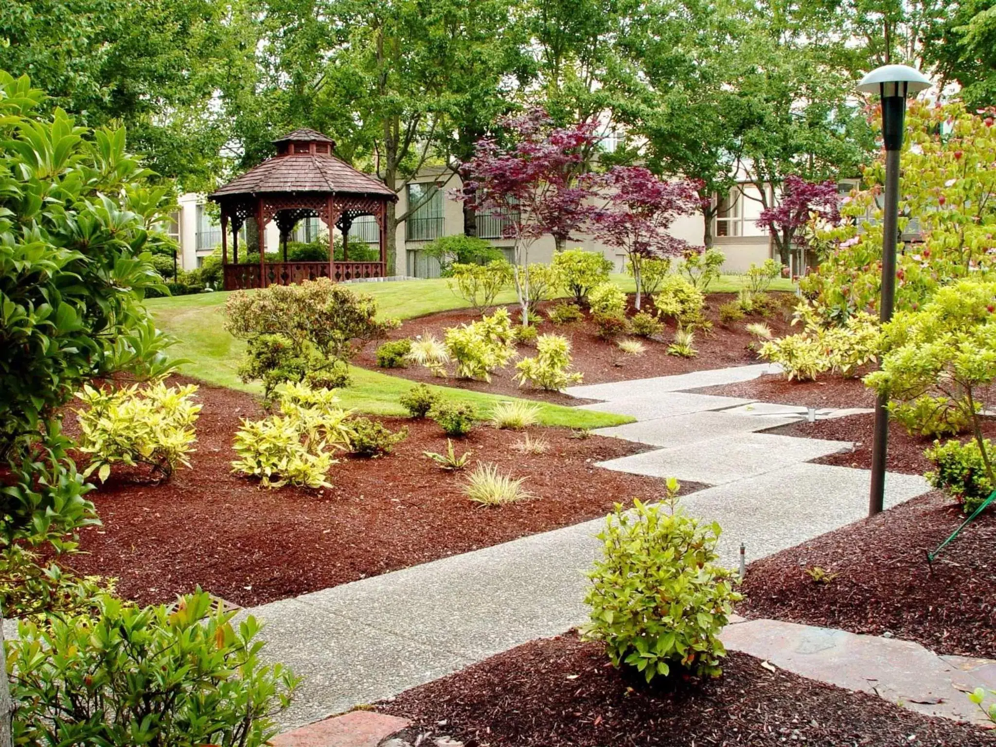 Garden in Hilton Seattle Airport & Conference Center