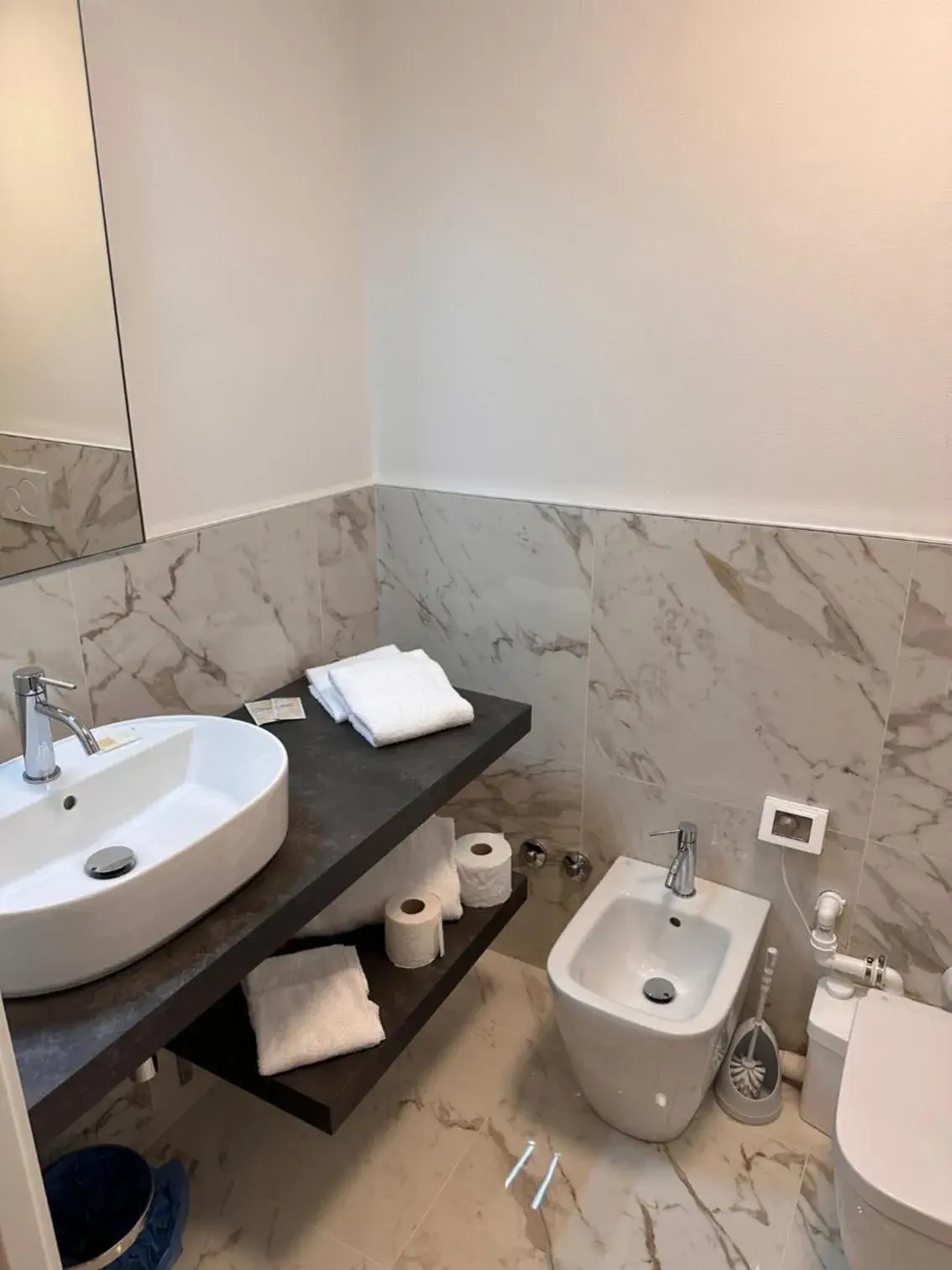 Bathroom in Hotel Derby S